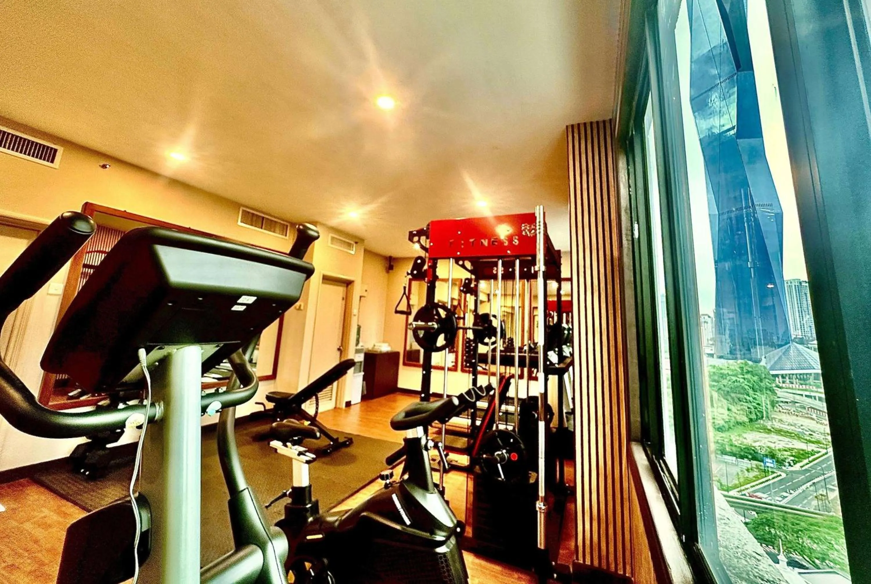 Fitness centre/facilities in Howard Johnson By Wyndham Kuala Lumpur 118