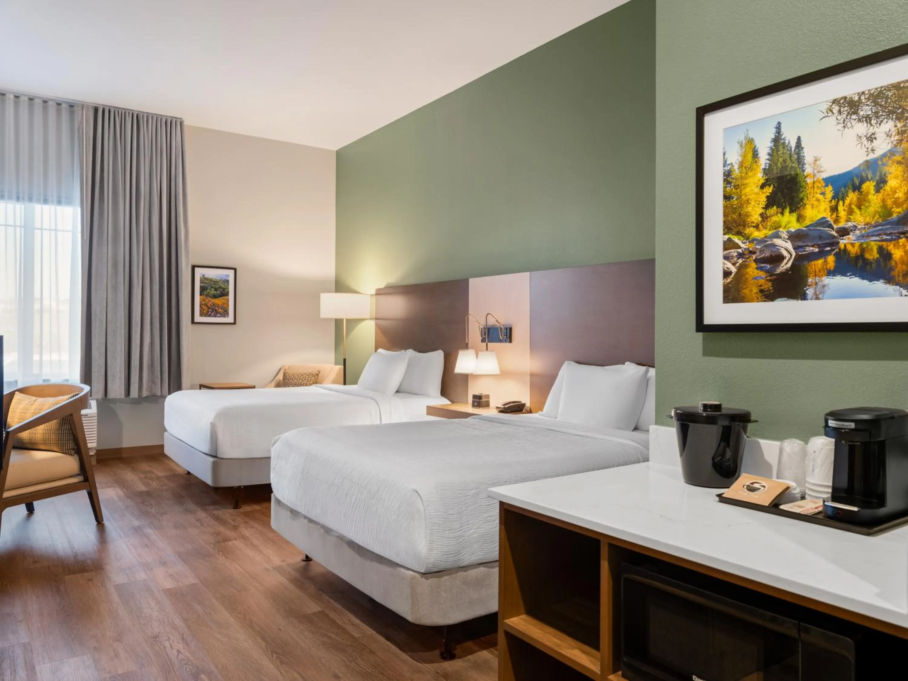 Bedroom, Bed in La Quinta Inn and Suites by Wyndham Lincoln