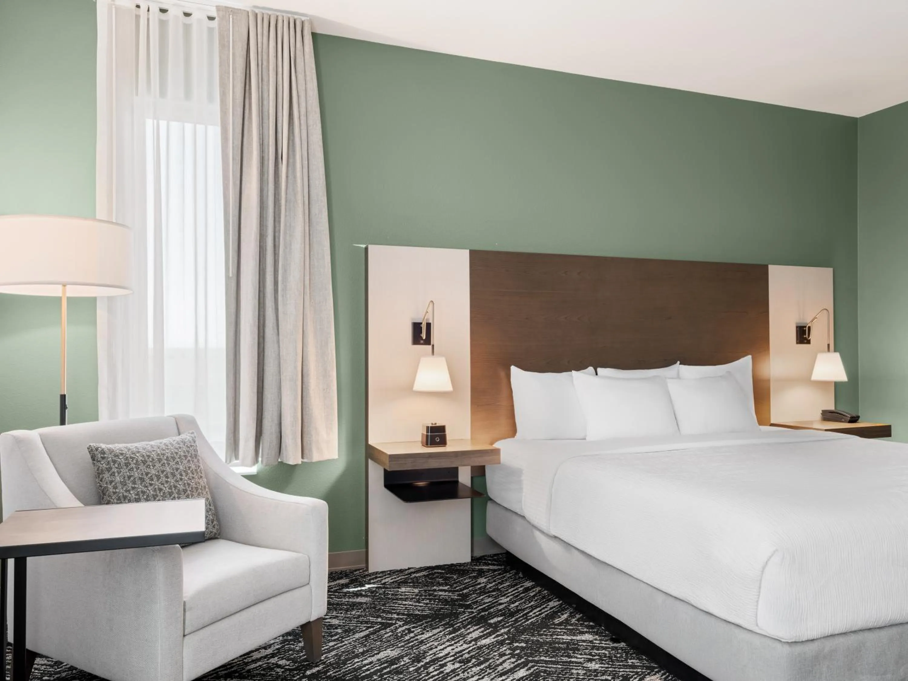 Bedroom, Bed in La Quinta Inn and Suites by Wyndham Lincoln