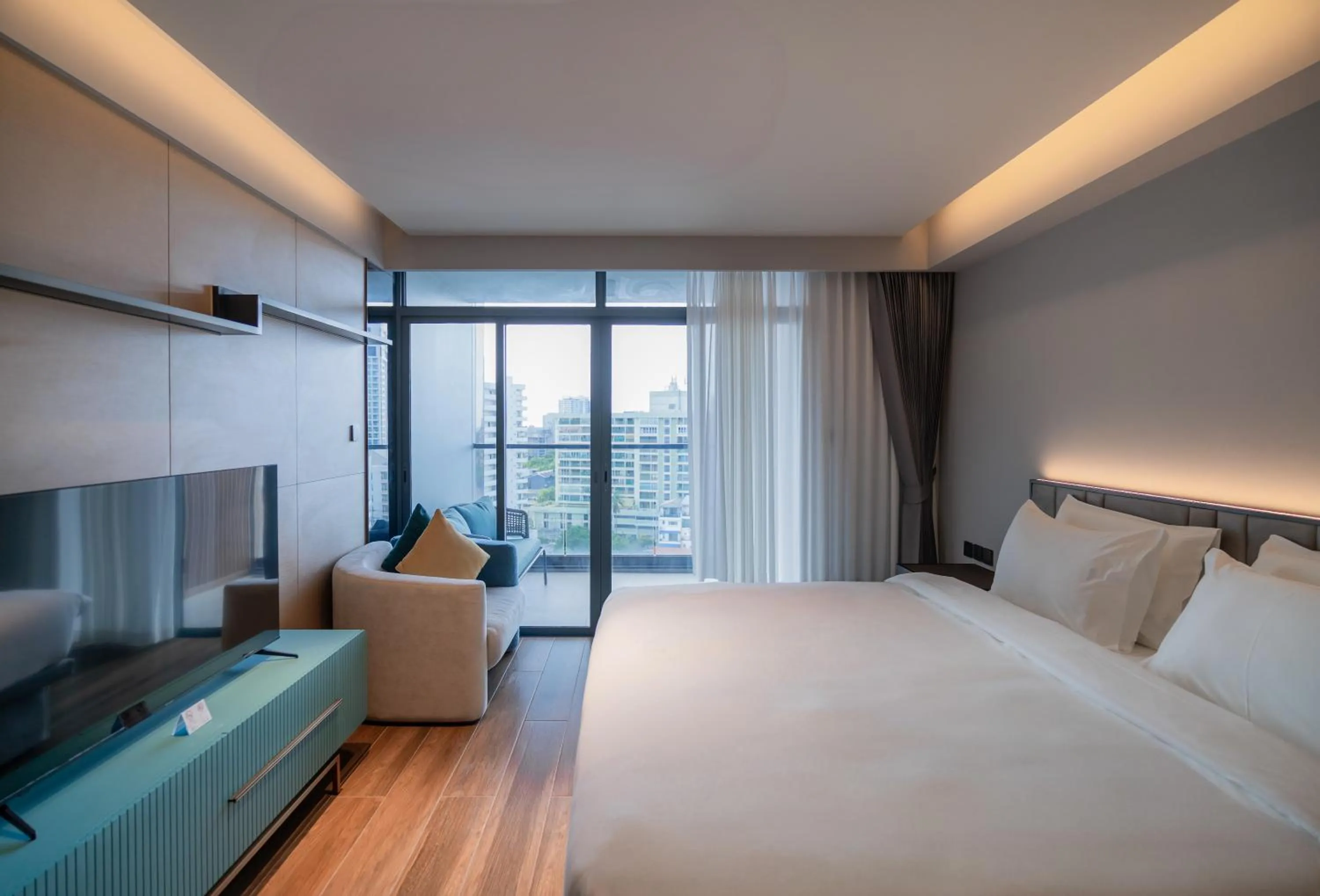 Bedroom, Bed in Beverly Mountain Bay, Trademark Collection by Wyndham