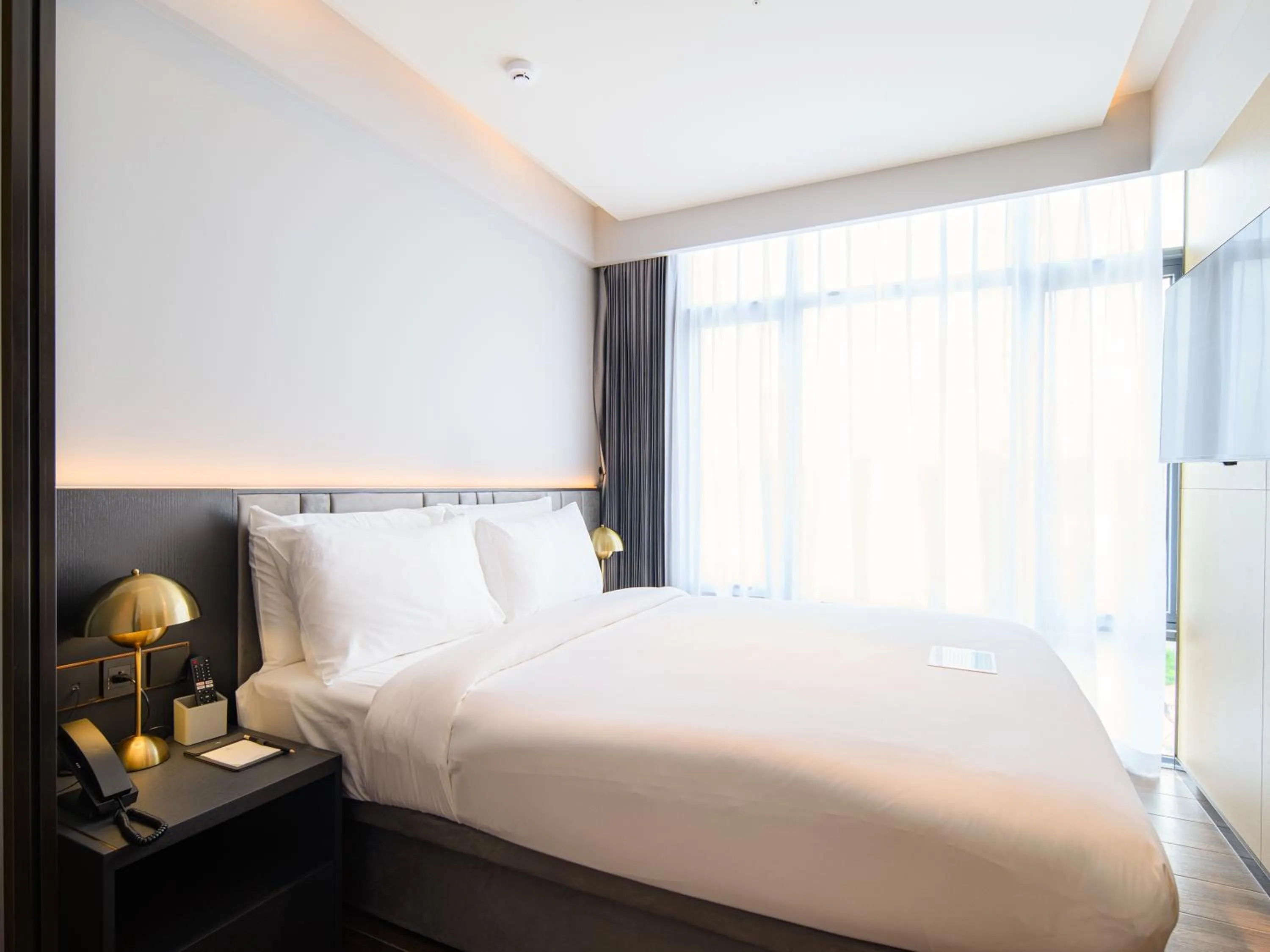 Bed in Beverly Mountain Bay, Trademark Collection by Wyndham