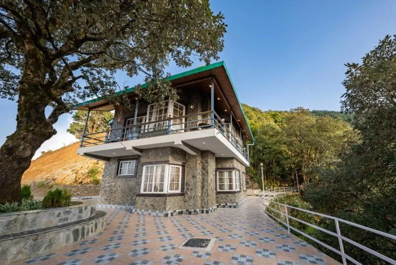 Property building in Aamari Resort