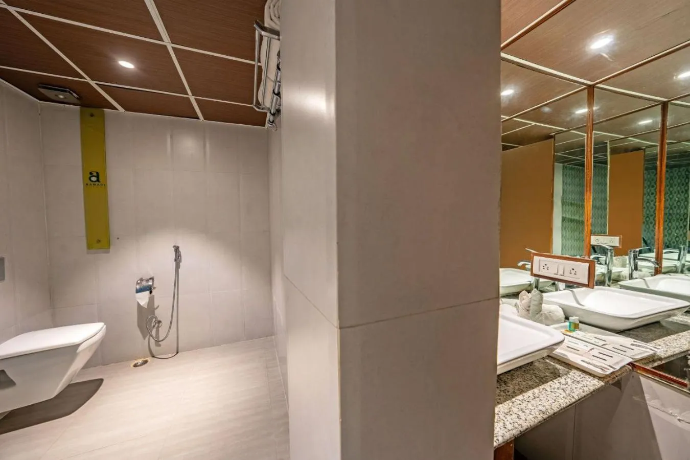 Shower in Aamari Resort