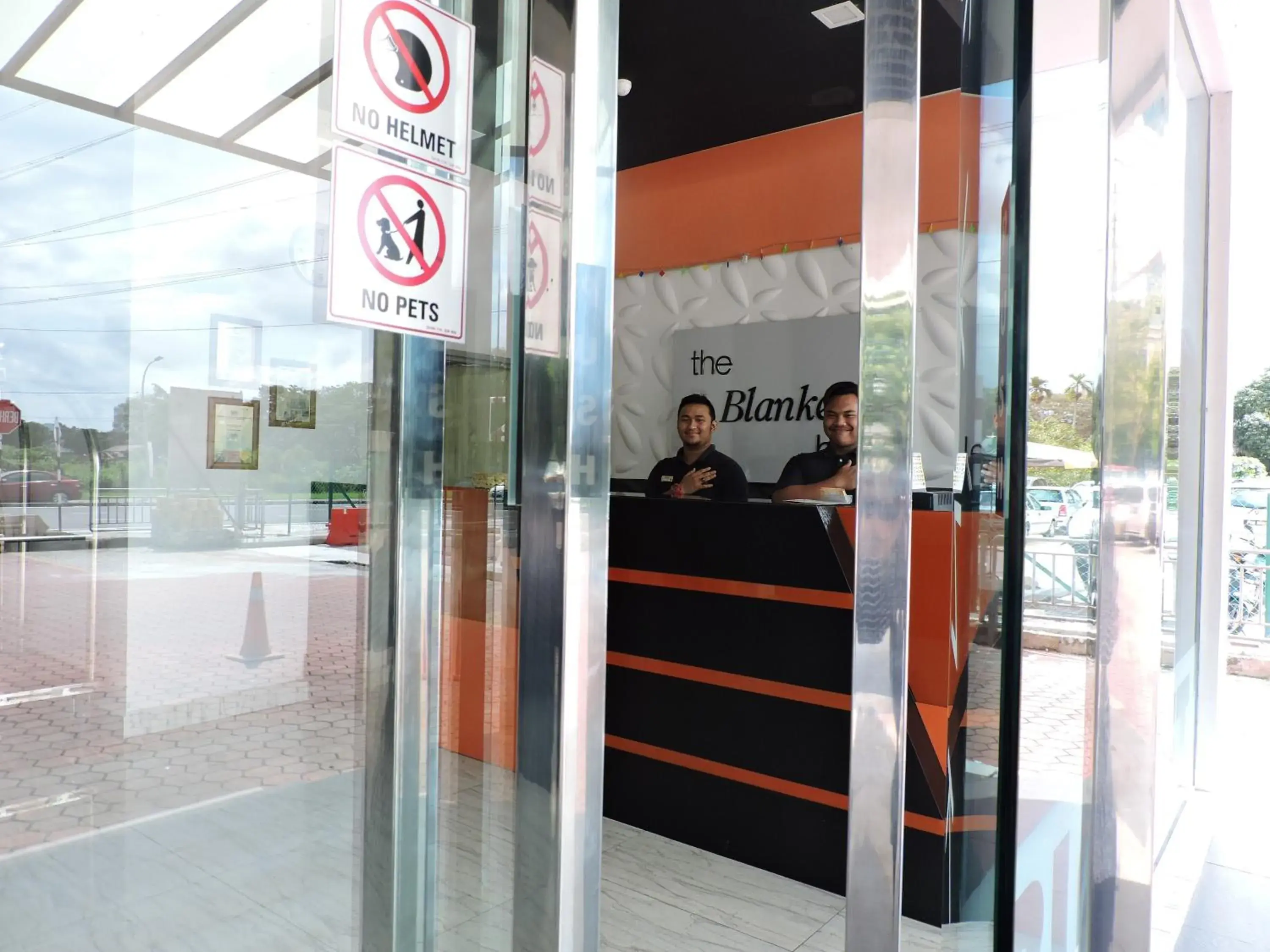 Facade/entrance in The Blanket Hotel Seberang Jaya Facade/entrance in The Blanket Hotel Seberang Jaya