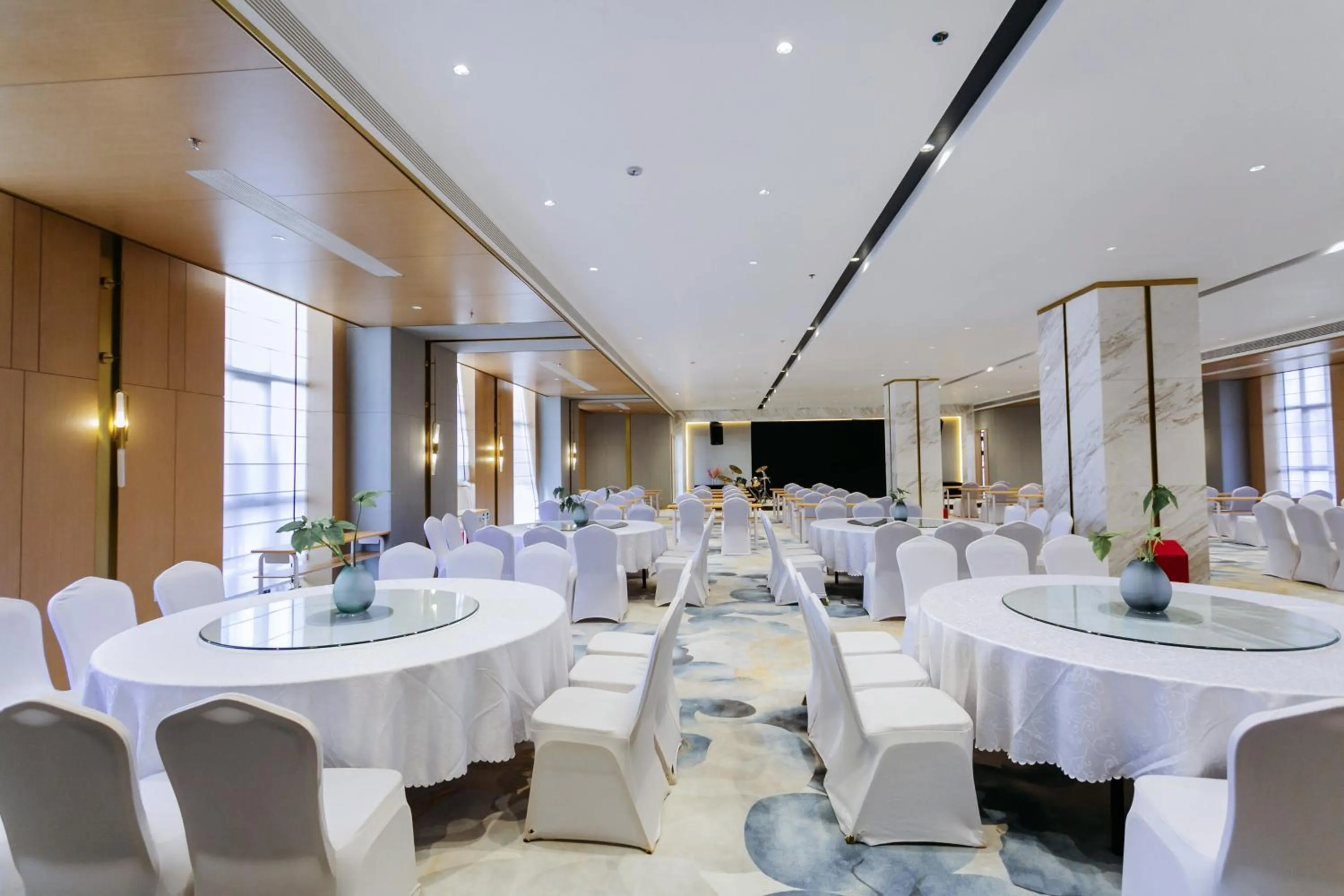 Banquet/Function facilities in Ramada by Wyndham Vientiane Central