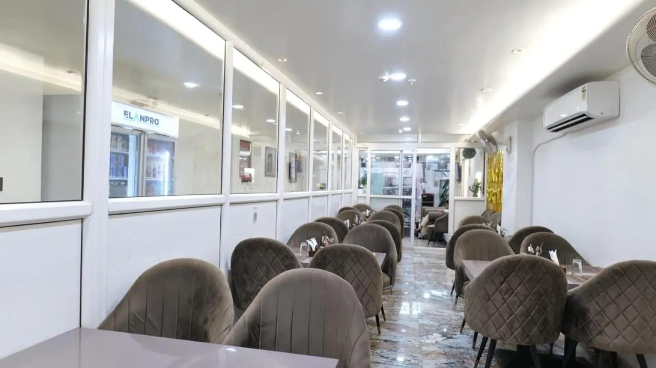 Hotel Shivsudhaa