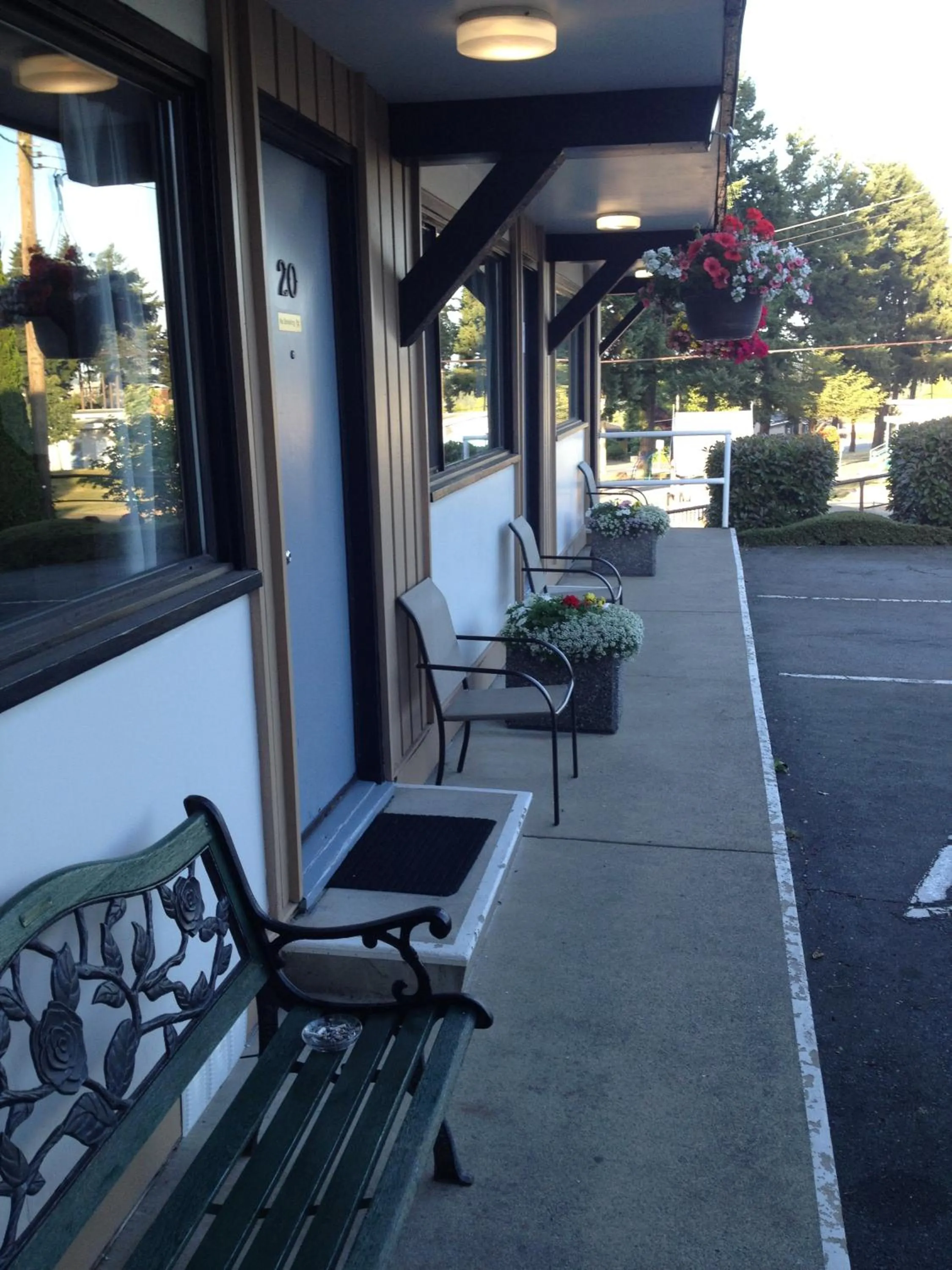 Balcony/Terrace in Departure Bay Motel