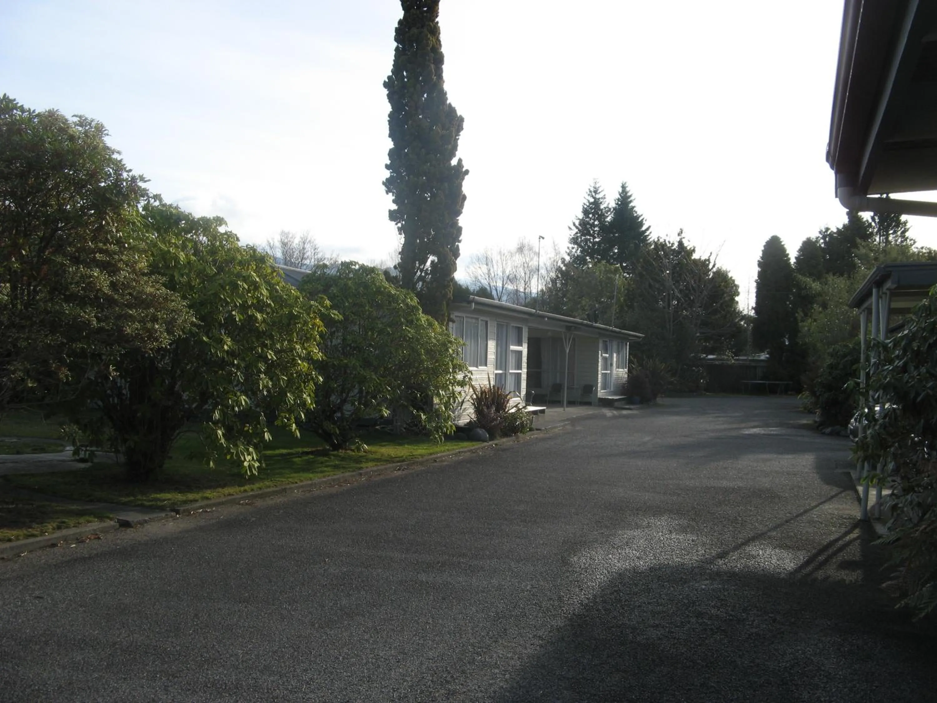 Facade/entrance in Tongariro River Motel