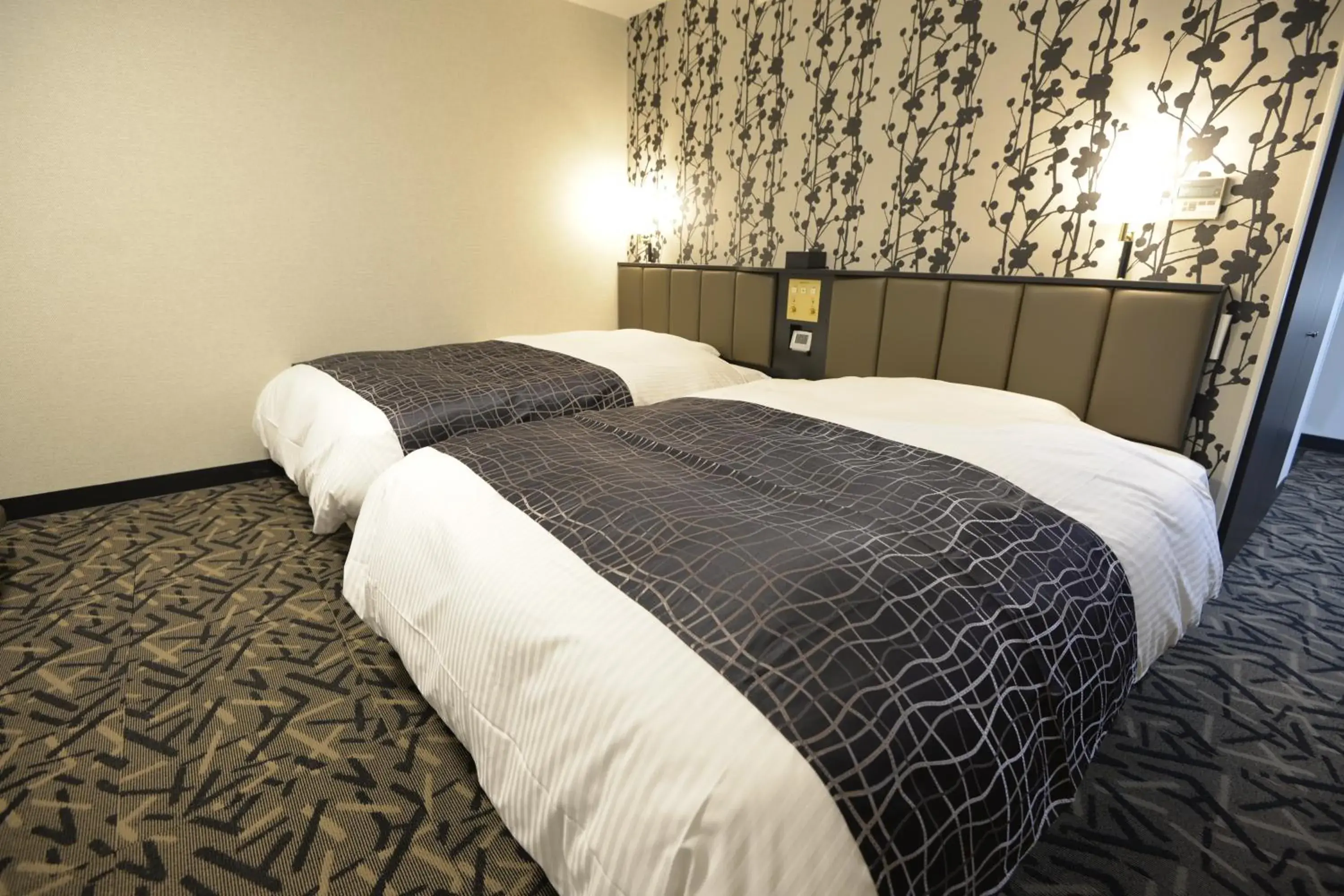 Bed in APA Hotel Mie Kameyama Bed in APA Hotel Mie Kameyama