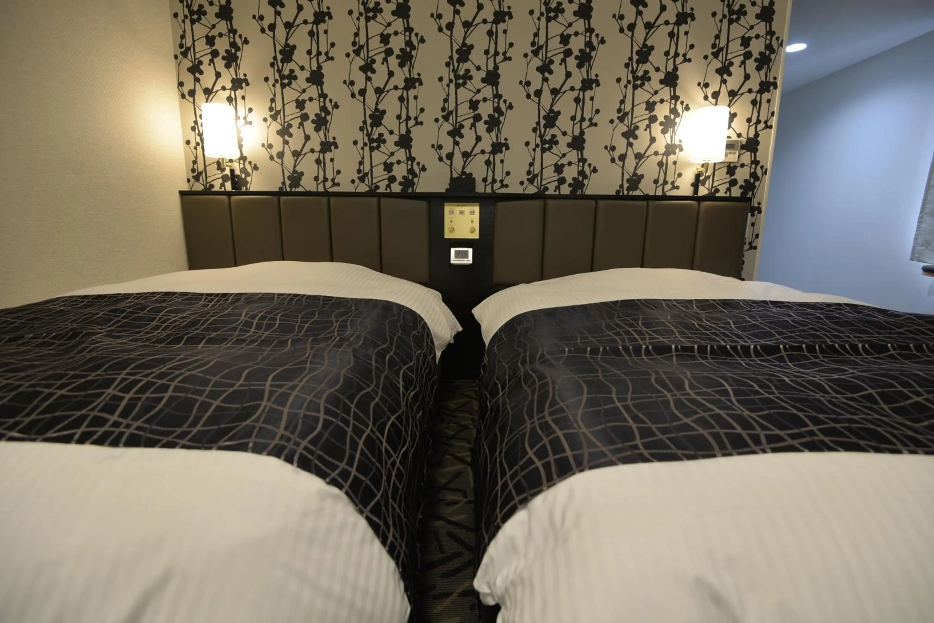 Bed in APA Hotel Mie Kameyama