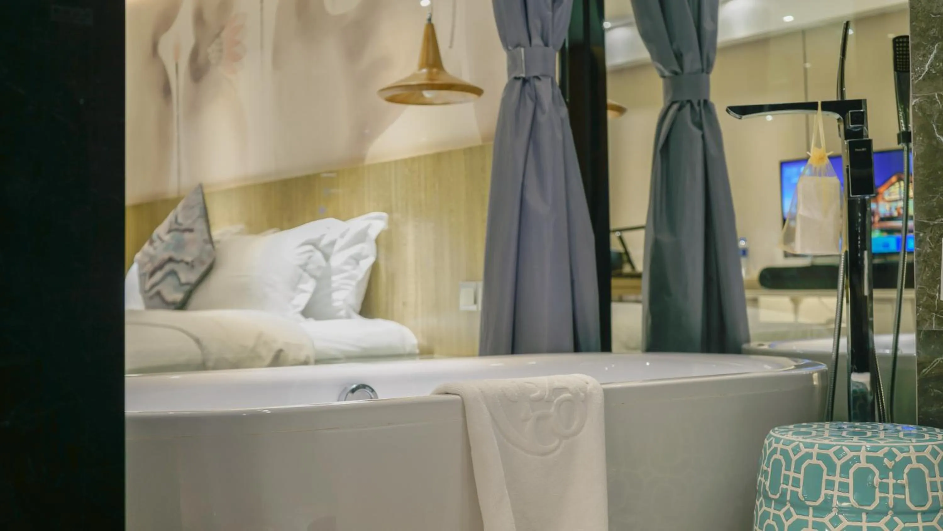 Bed in Paco Hotel Tianpingjia Metro Guangzhou