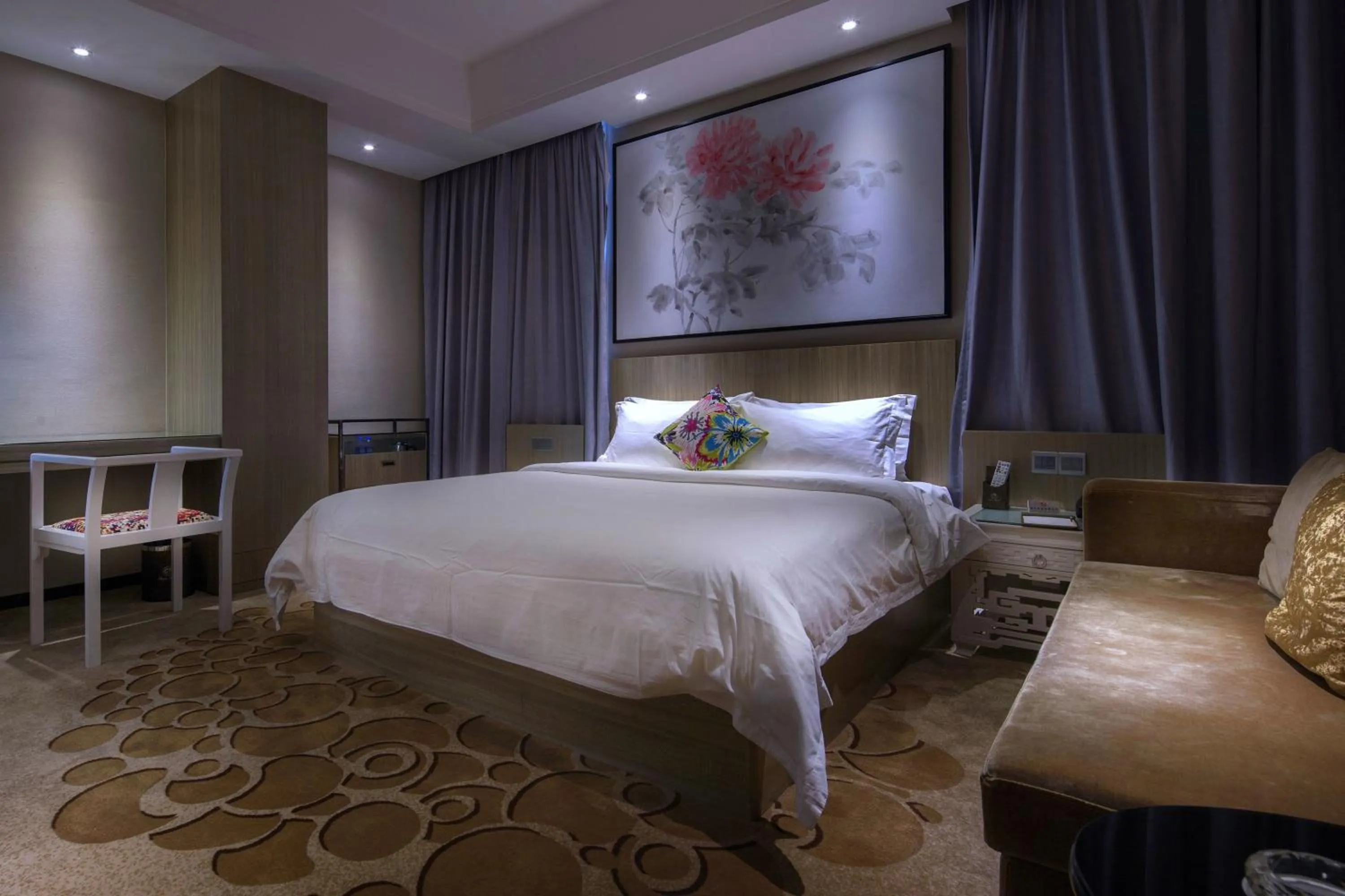 Bed in Paco Hotel Tianpingjia Metro Guangzhou