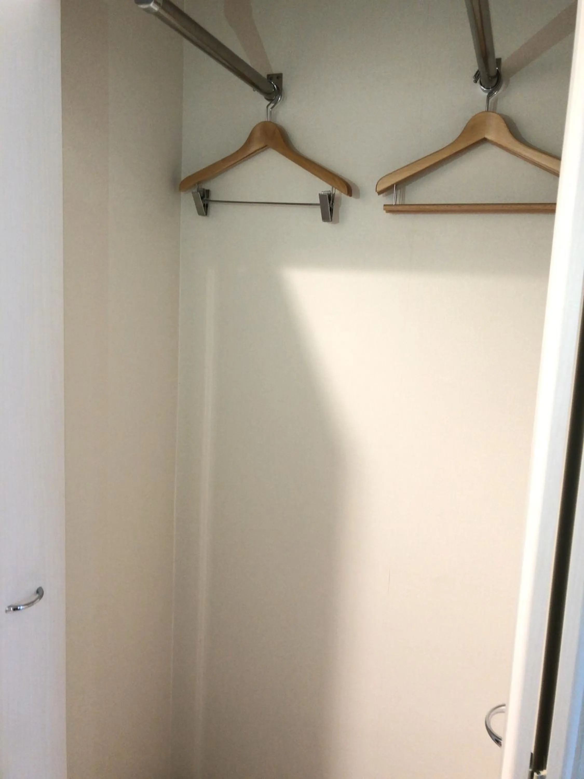 wardrobe in Kansai Airport First Hotel