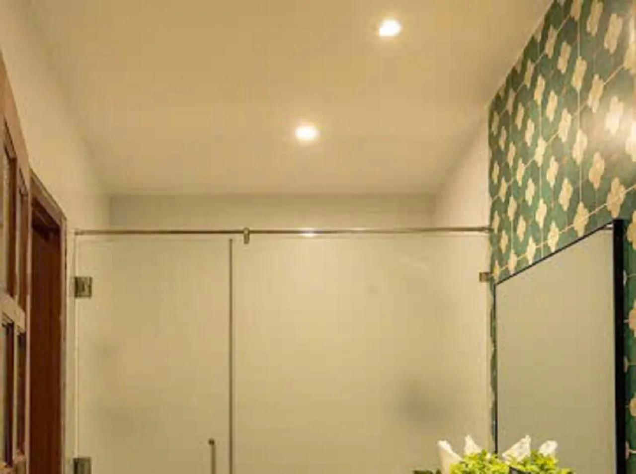 Ba That Hotel