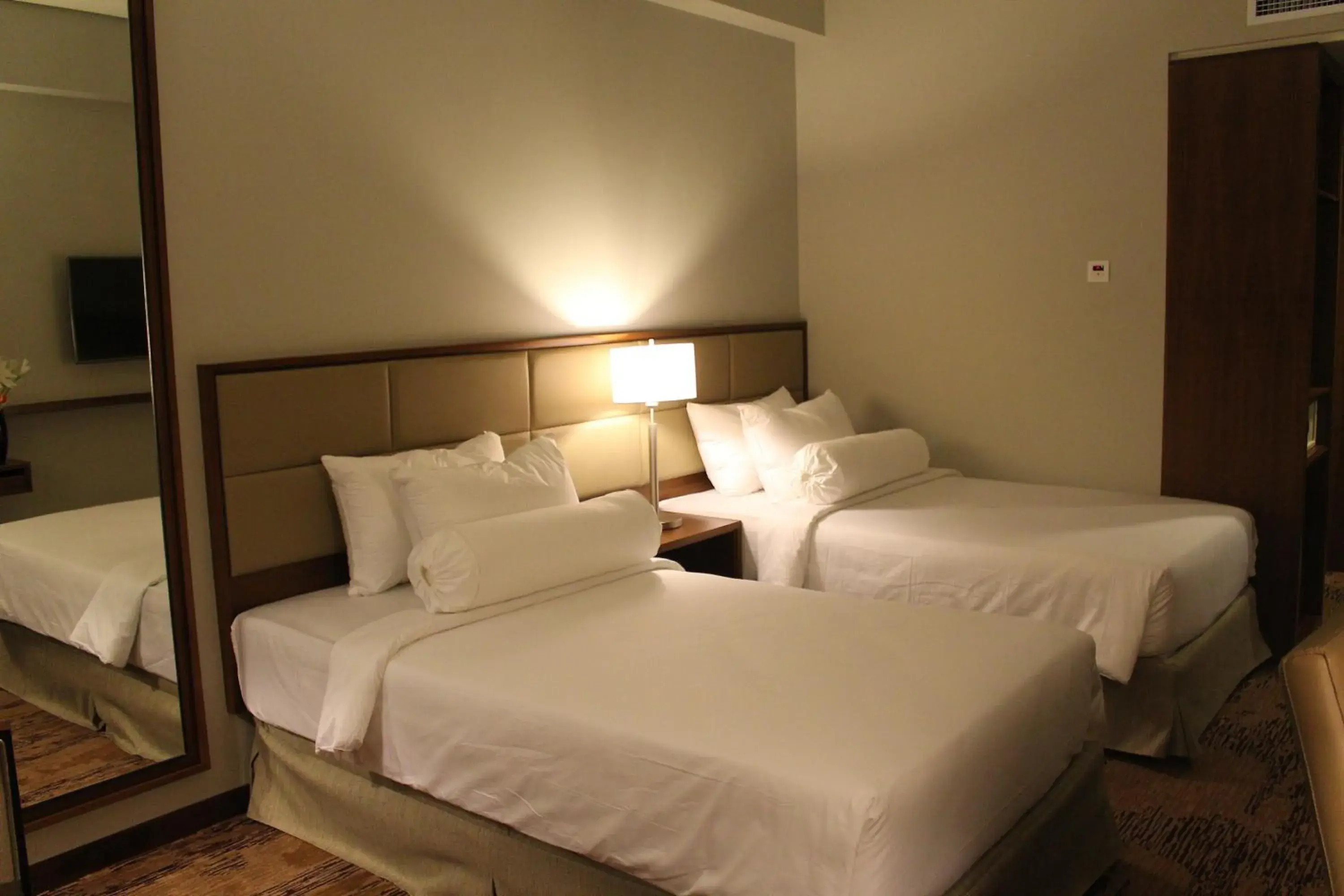 Superior Double or Twin Room in I Hotel Baloi Batam Superior Double or Twin Room in I Hotel Baloi Batam