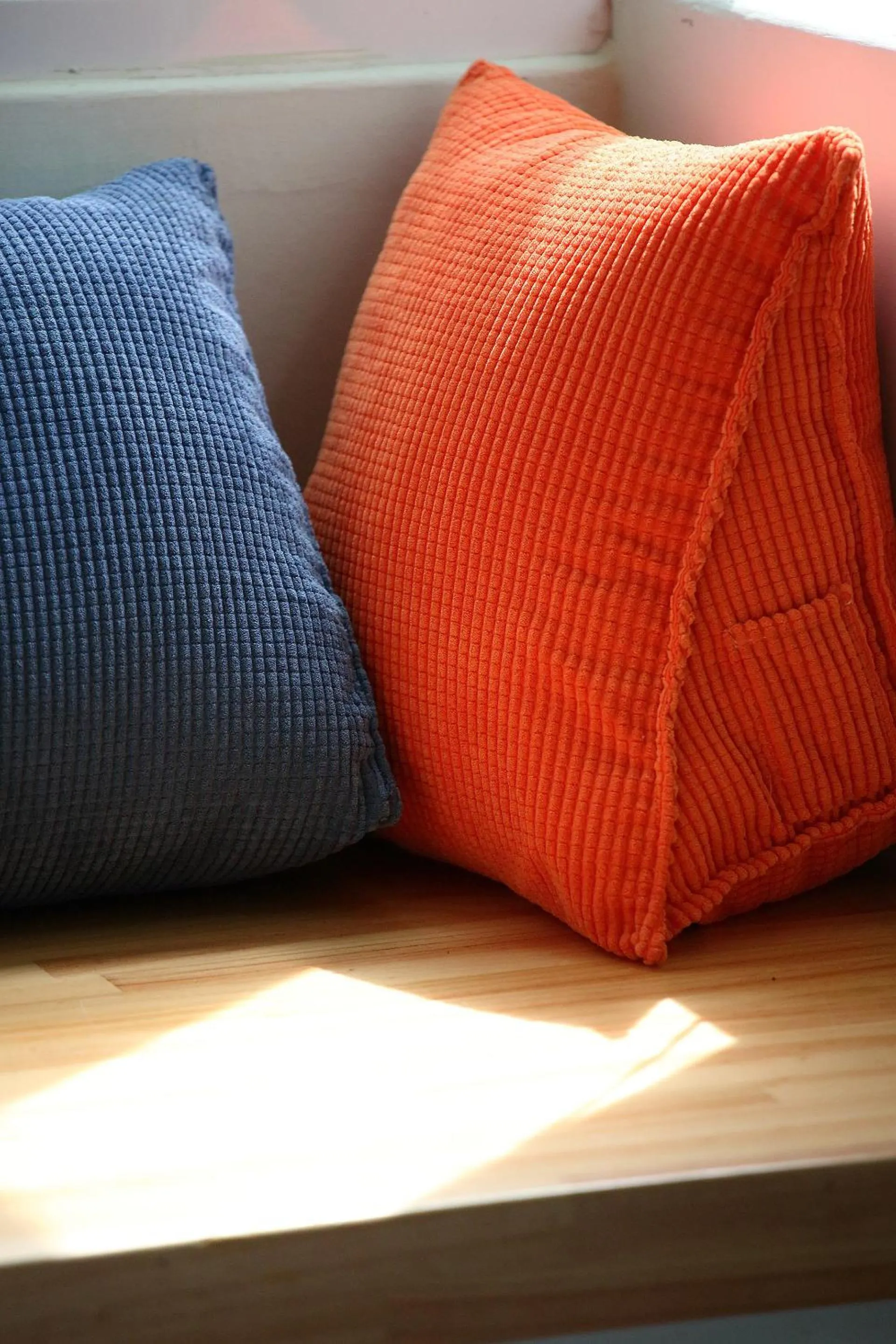 Decorative detail, Bed in Ttdropin Homestay