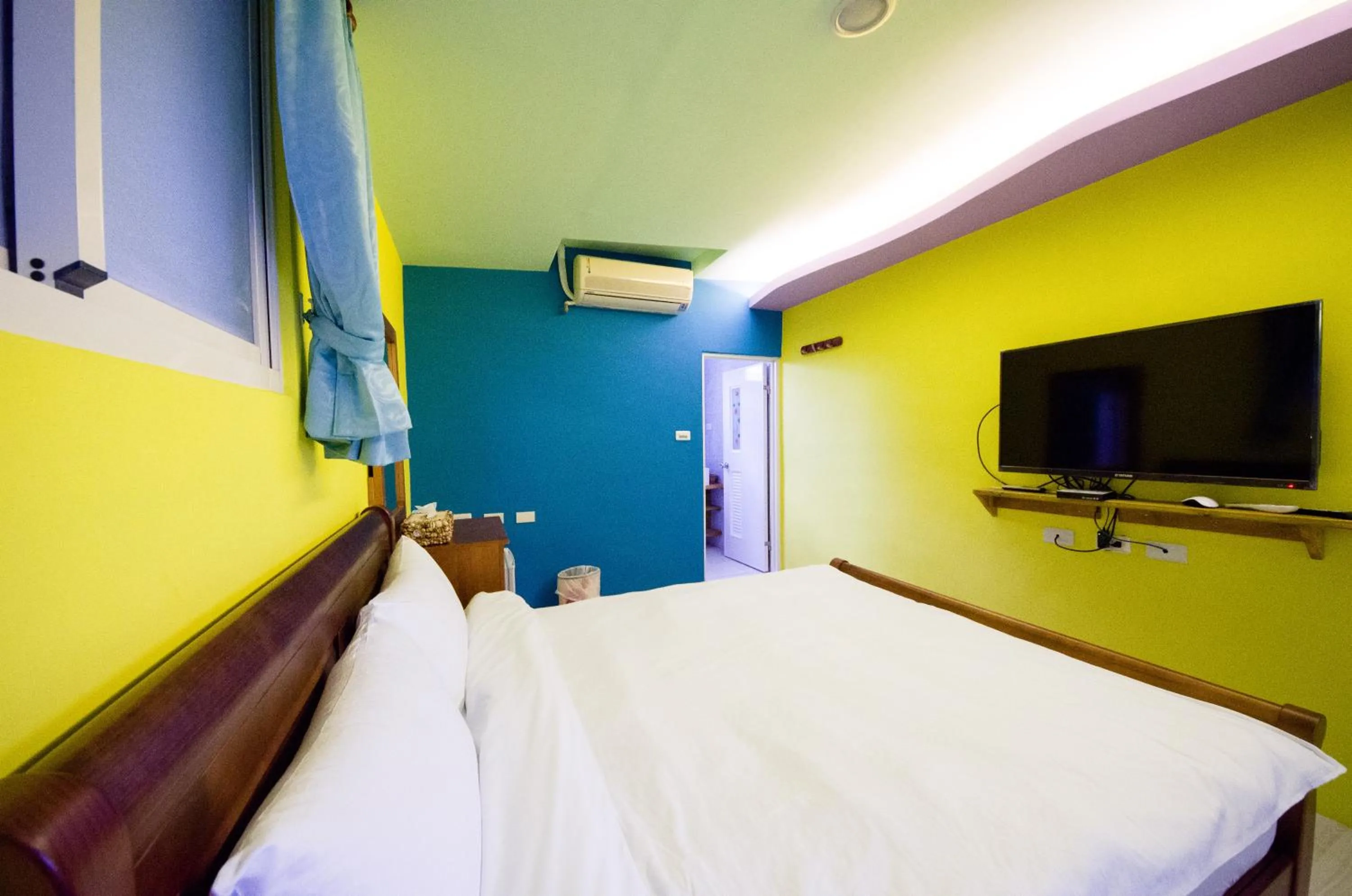 Photo of the whole room, Bed in Baisha 31 B&B