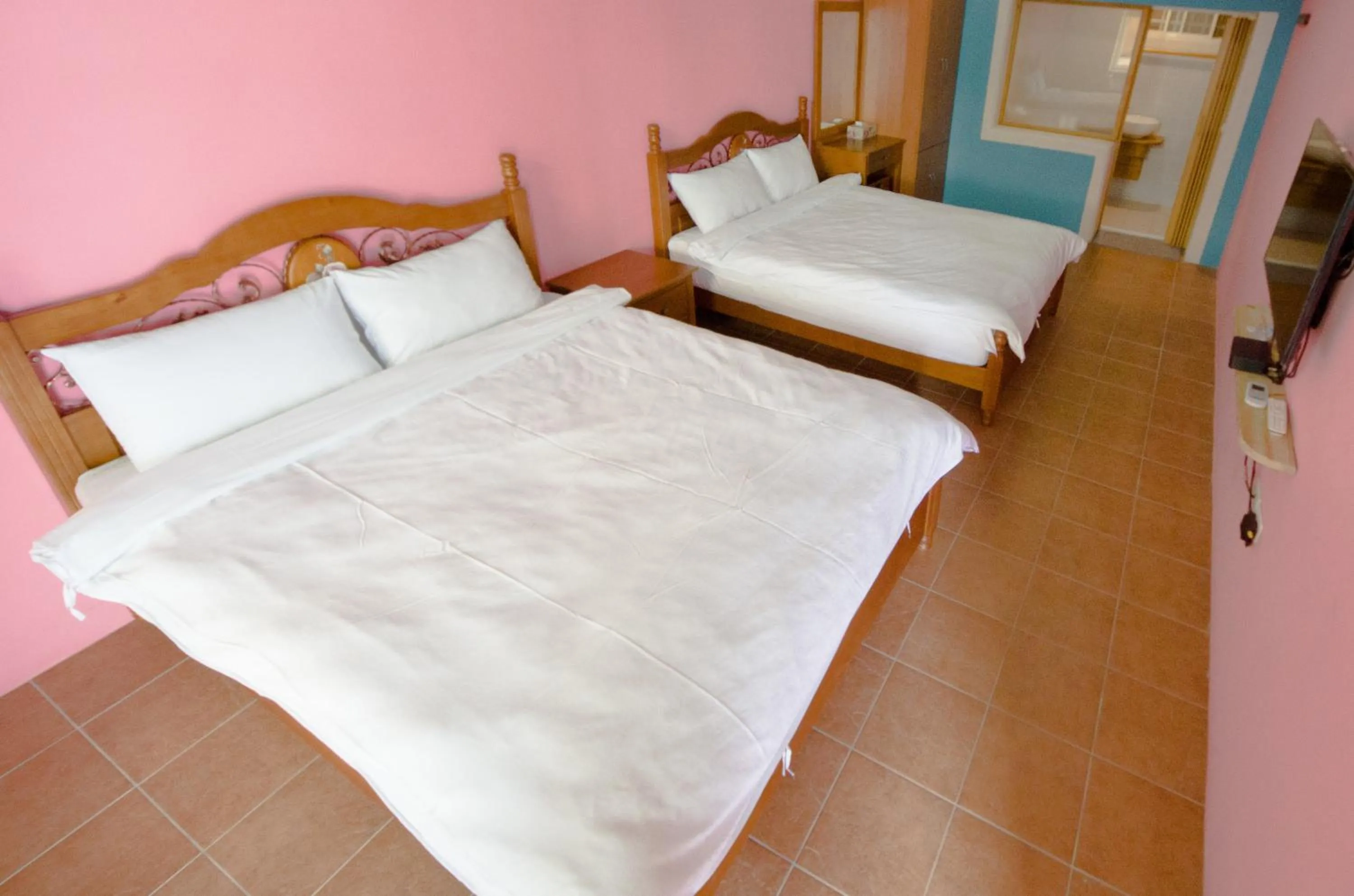 Photo of the whole room, Bed in Baisha 31 B&B