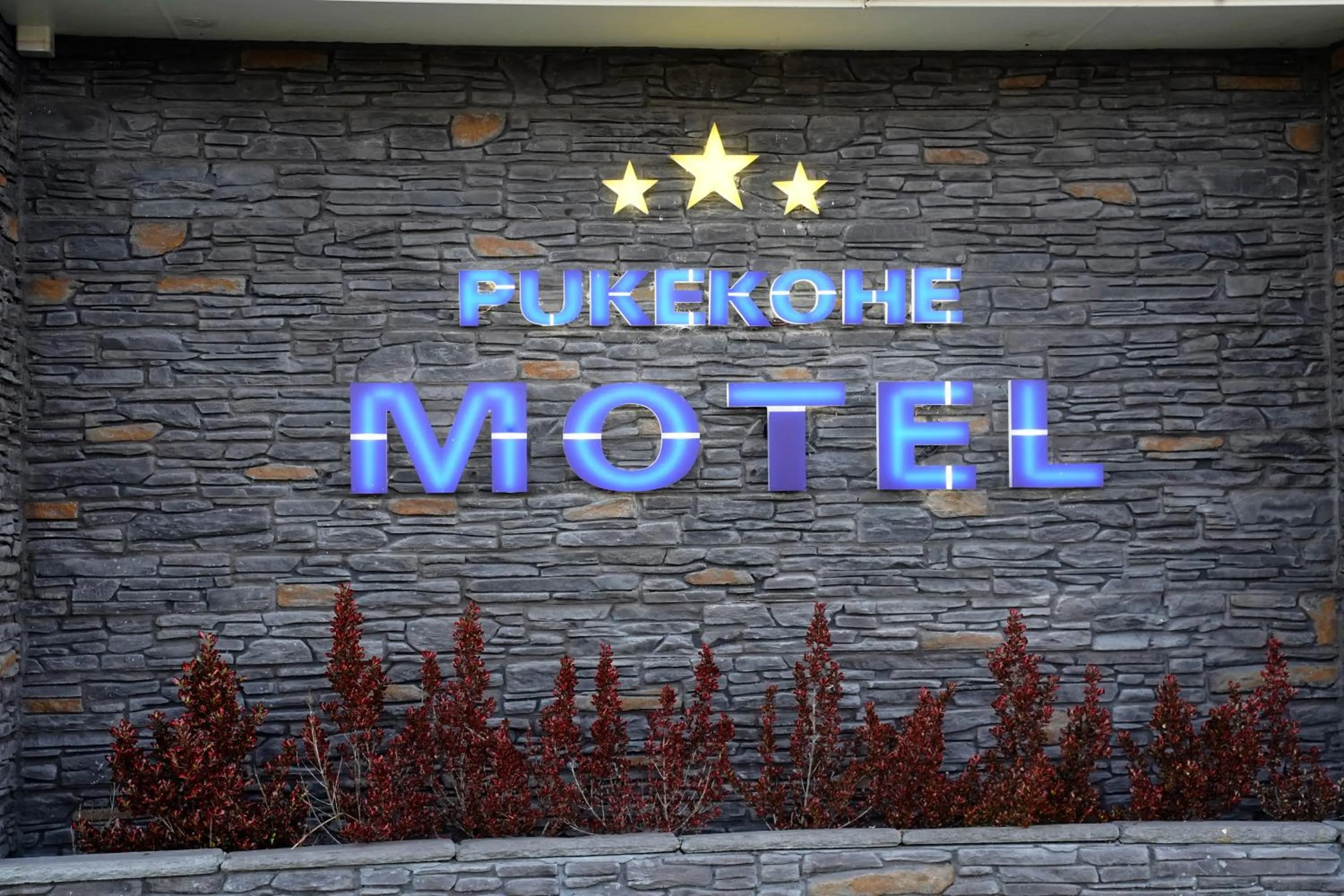 Property building in Pukekohe Motel