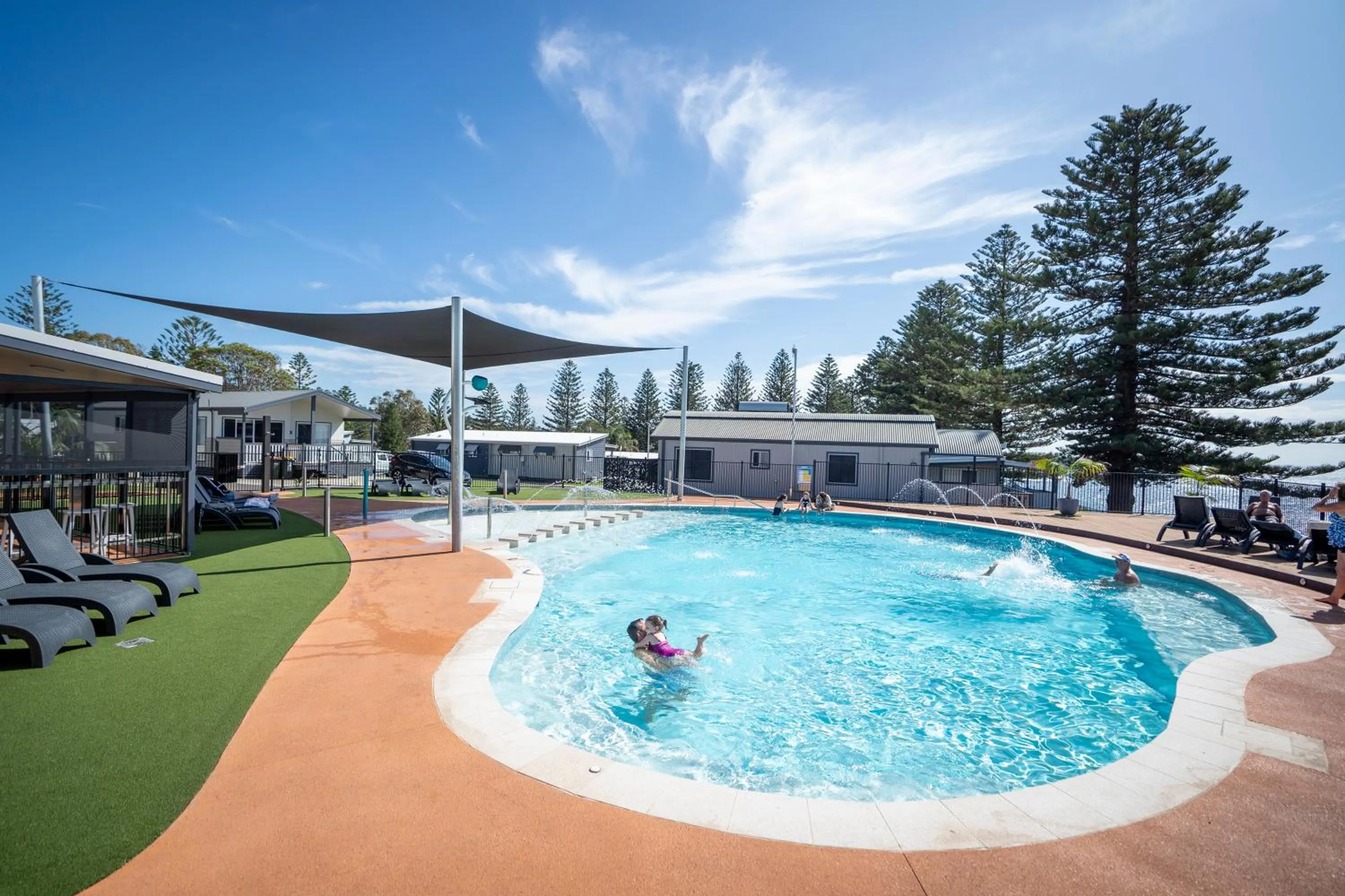 Property building in Surf Beach Holiday Park