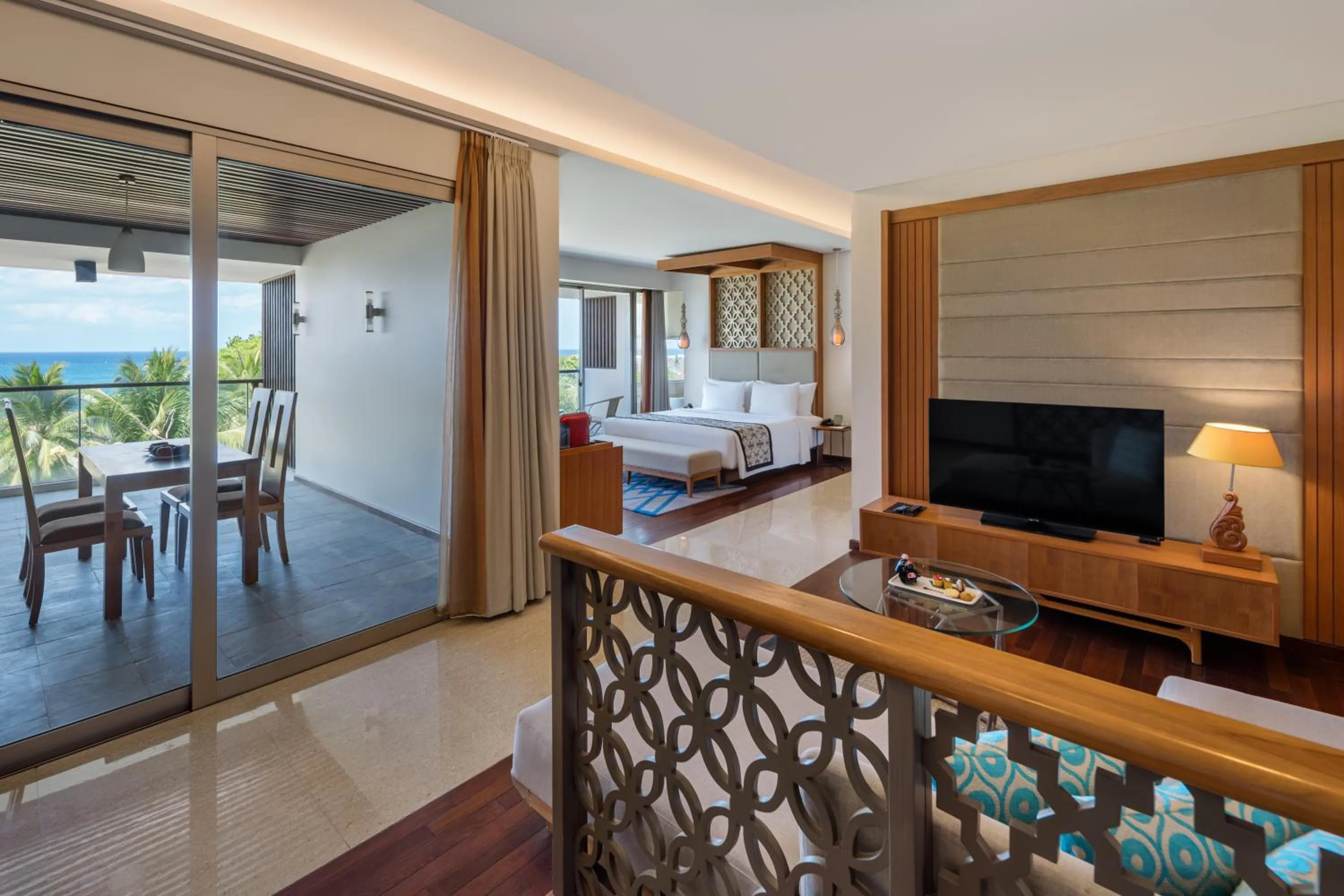 Communal lounge/ TV room, Bed in MERUSAKA Nusa Dua