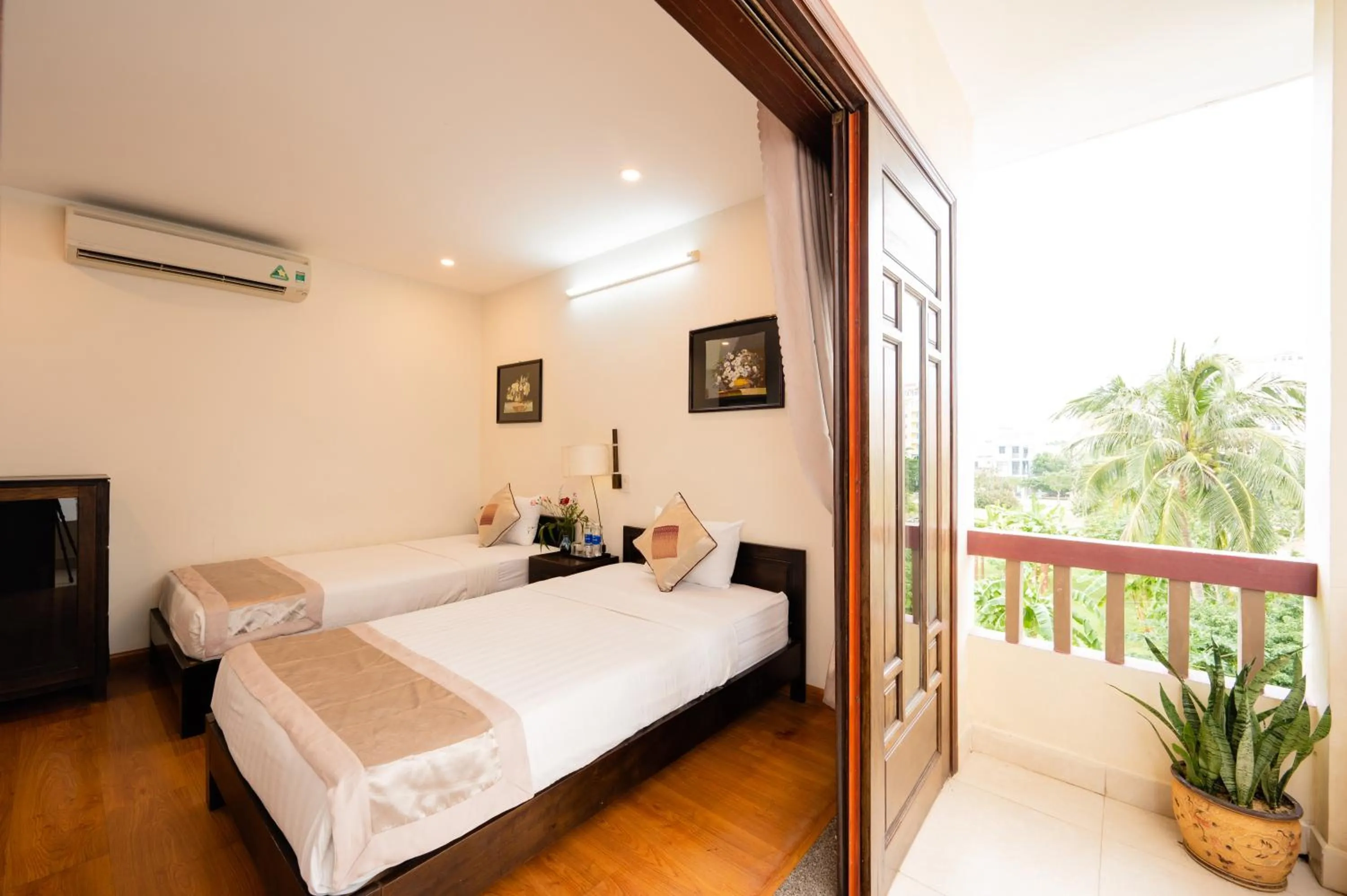 Garden, Bed in B'Lan Riverside Villa