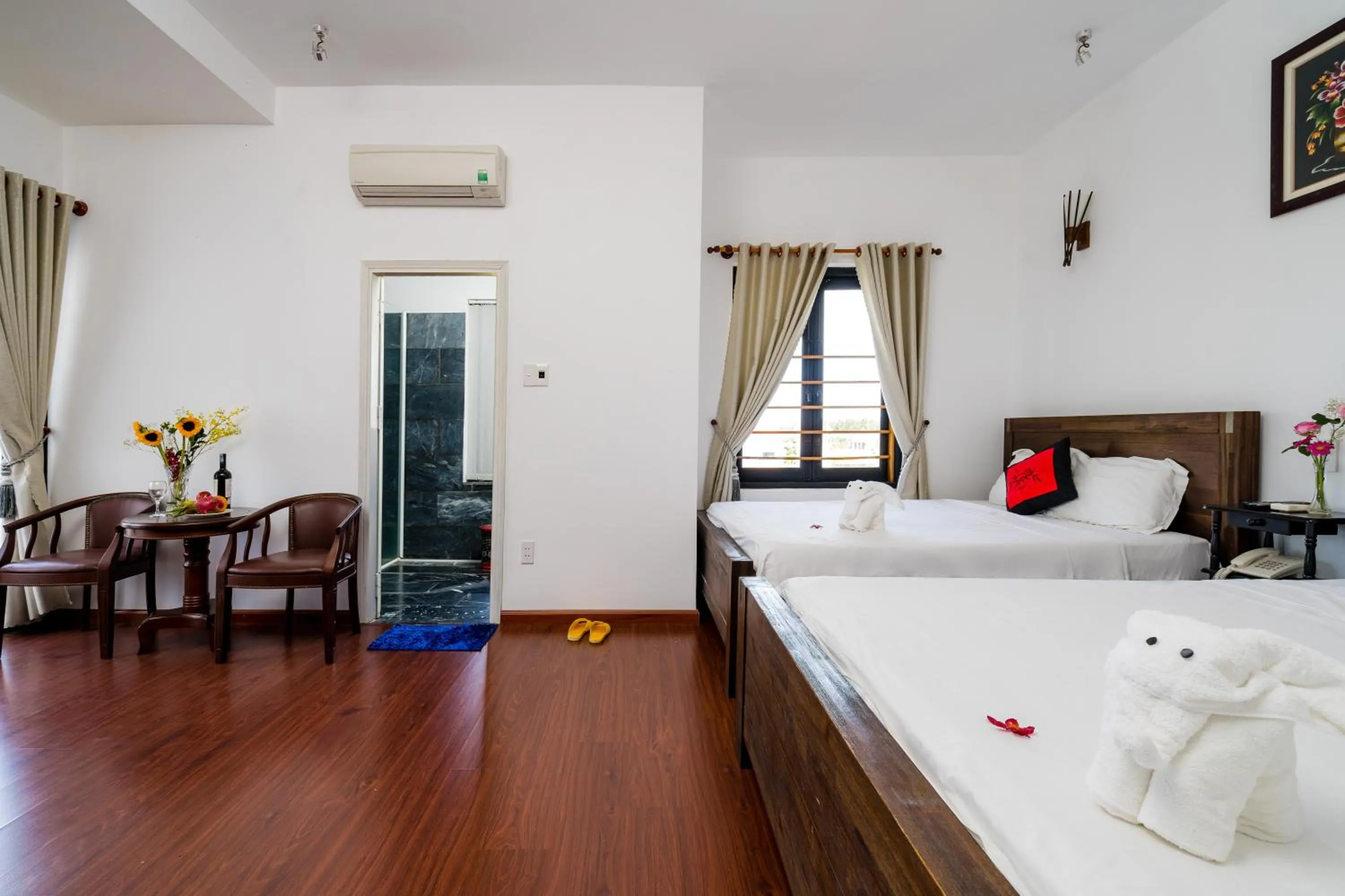 Bedroom in Blue An Bang Villa