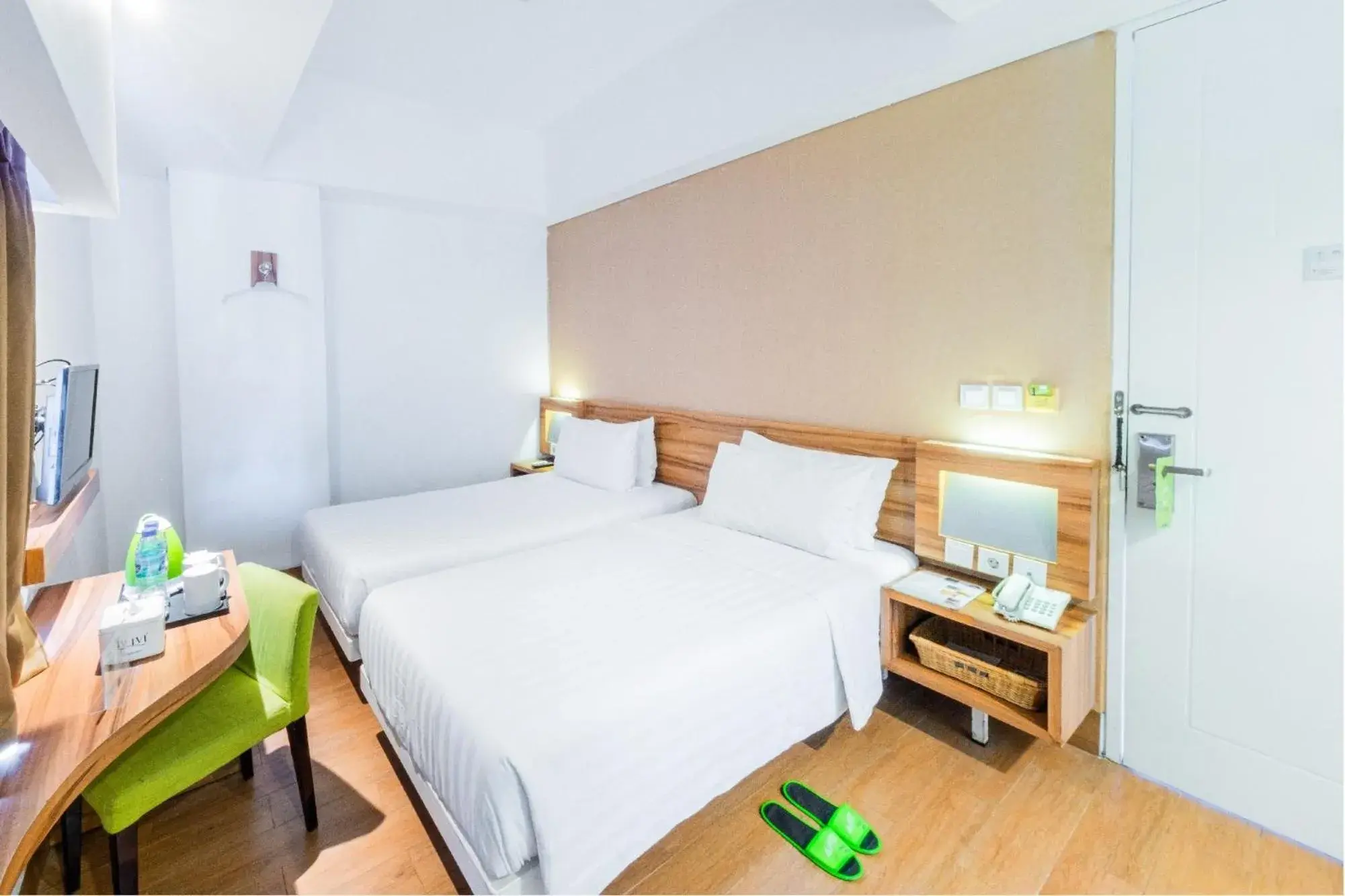 Bedroom, Bed in Whiz Prime Hotel Balikpapan Bedroom, Bed in Whiz Prime Hotel Balikpapan