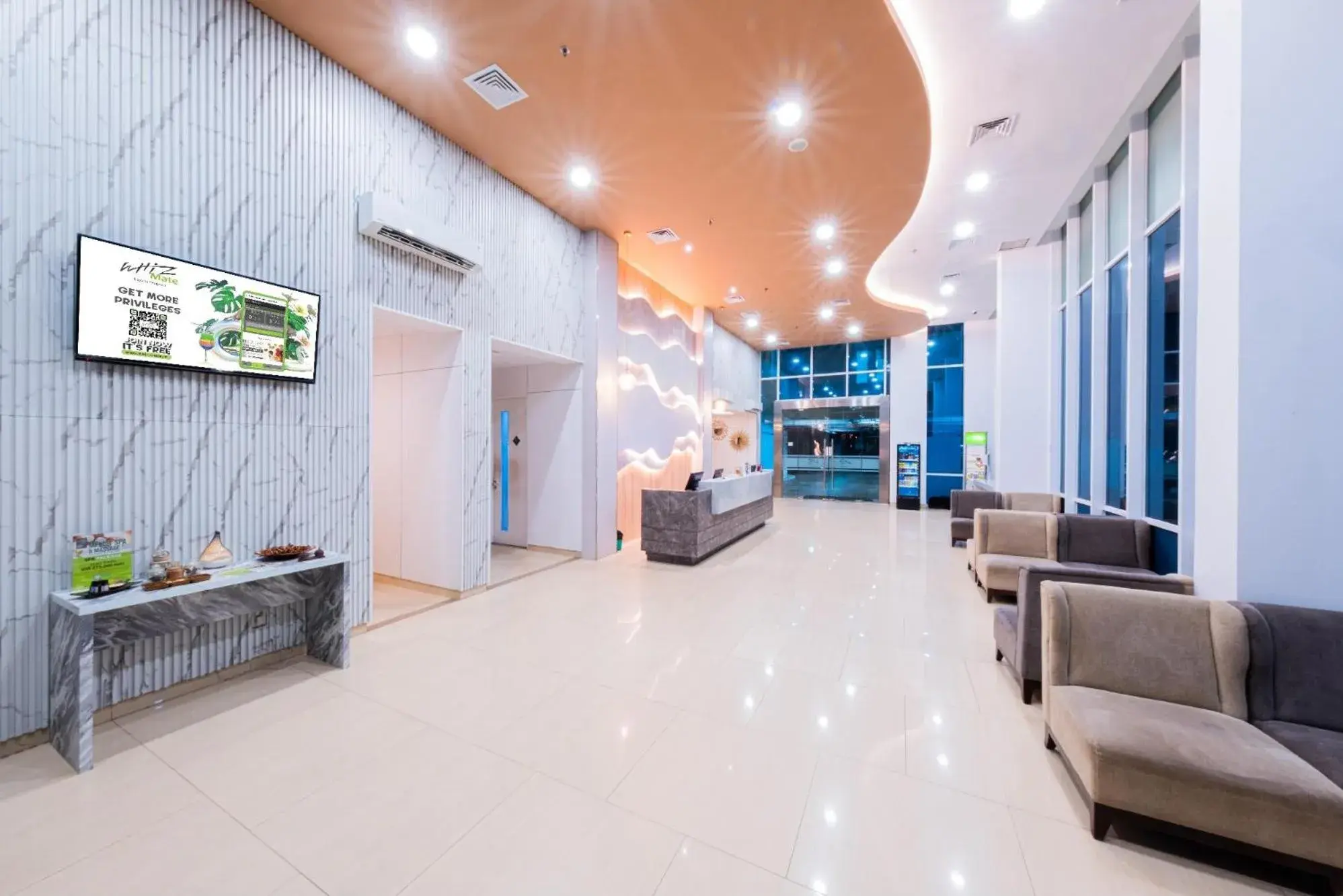 Living room in Whiz Prime Hotel Balikpapan Living room in Whiz Prime Hotel Balikpapan