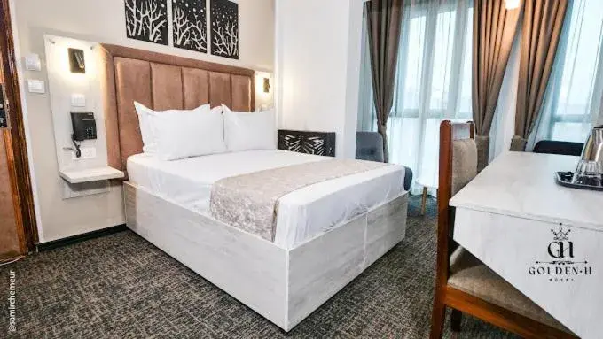 Bed in Golden H Bed in Golden H