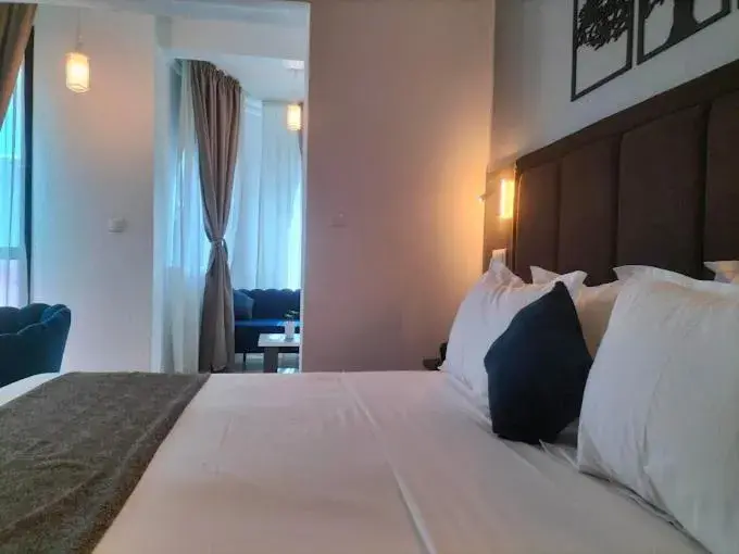 Bed in Golden H Bed in Golden H