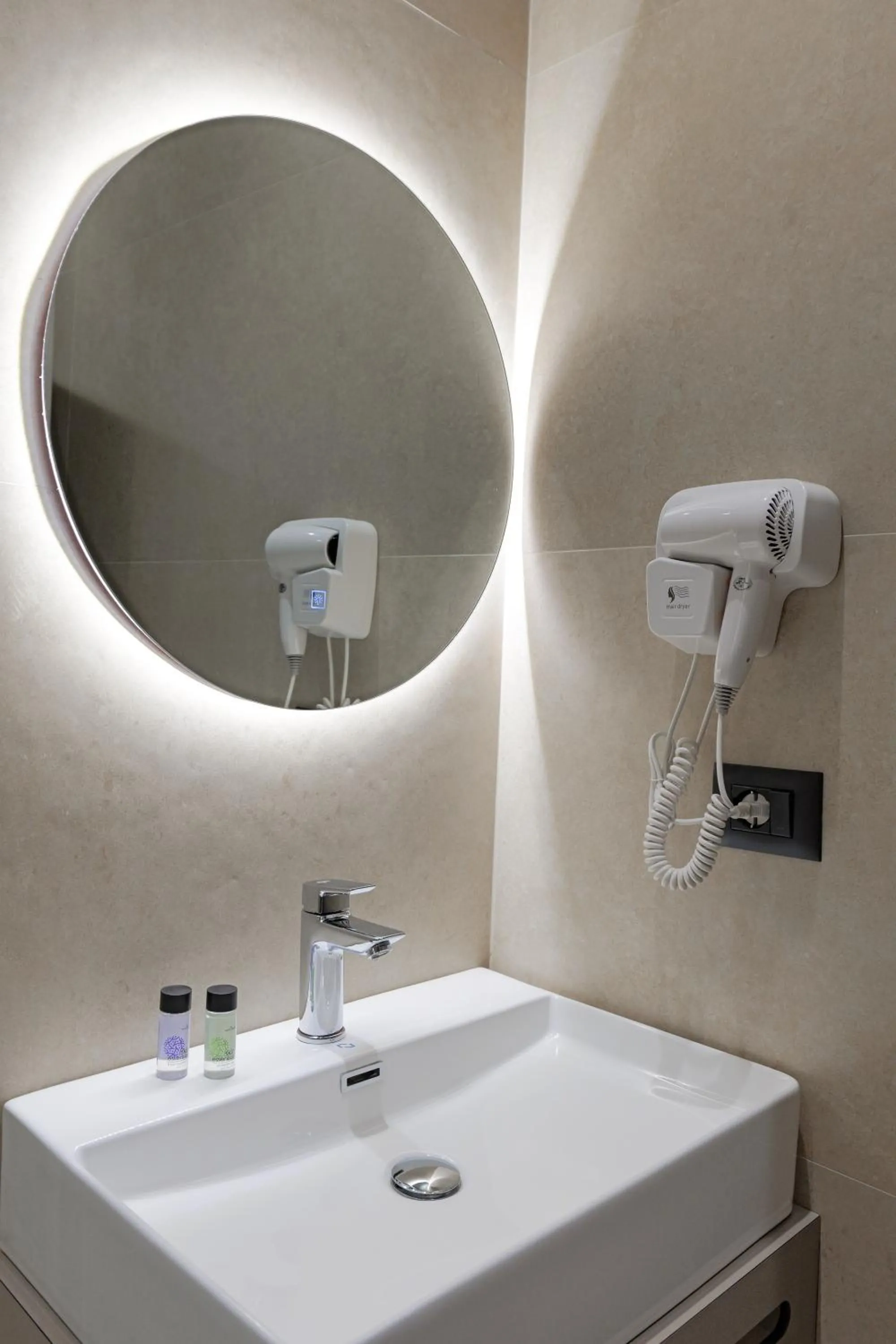 Bathroom in Hotel Kroi