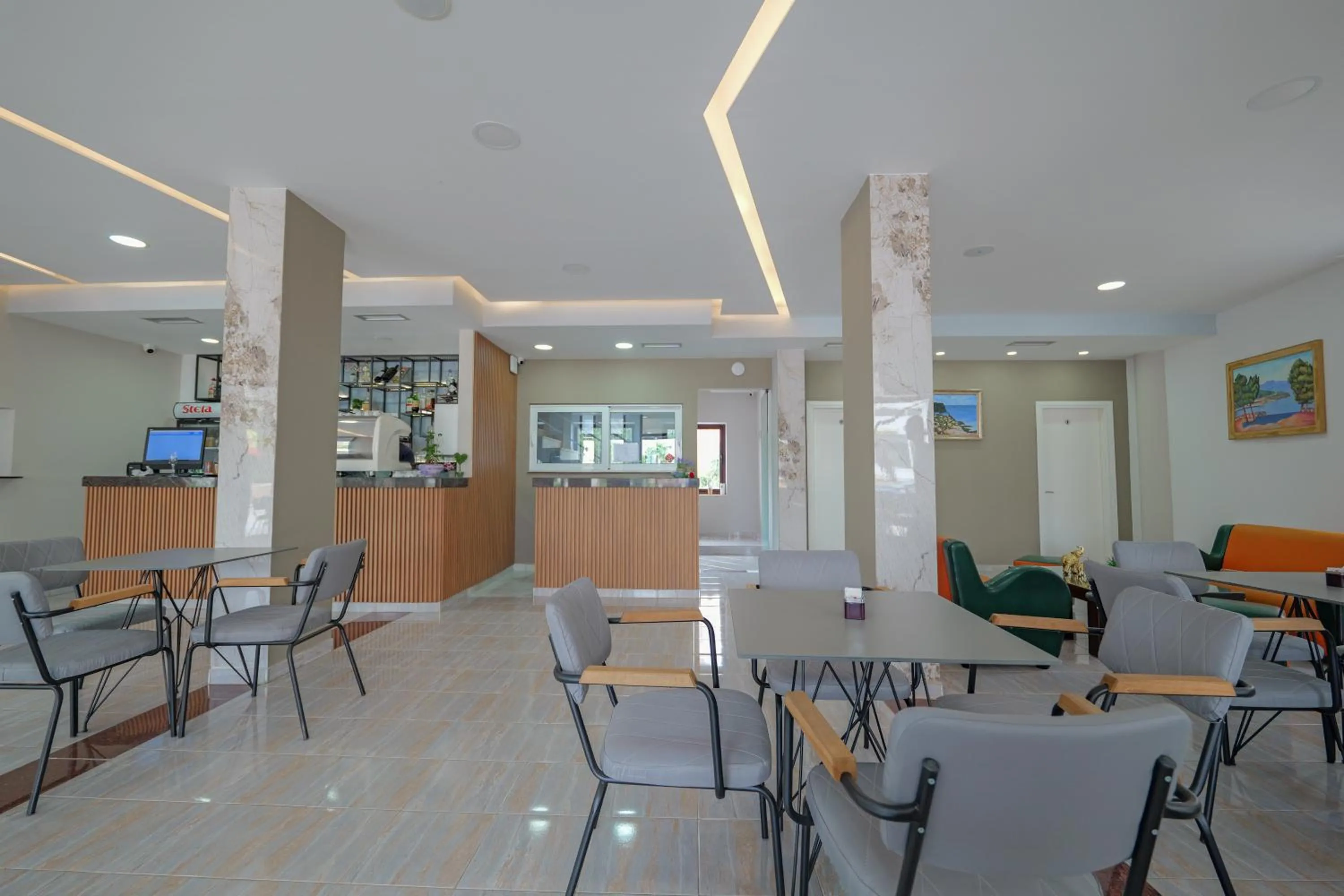 TV and multimedia in Hotel Kroi