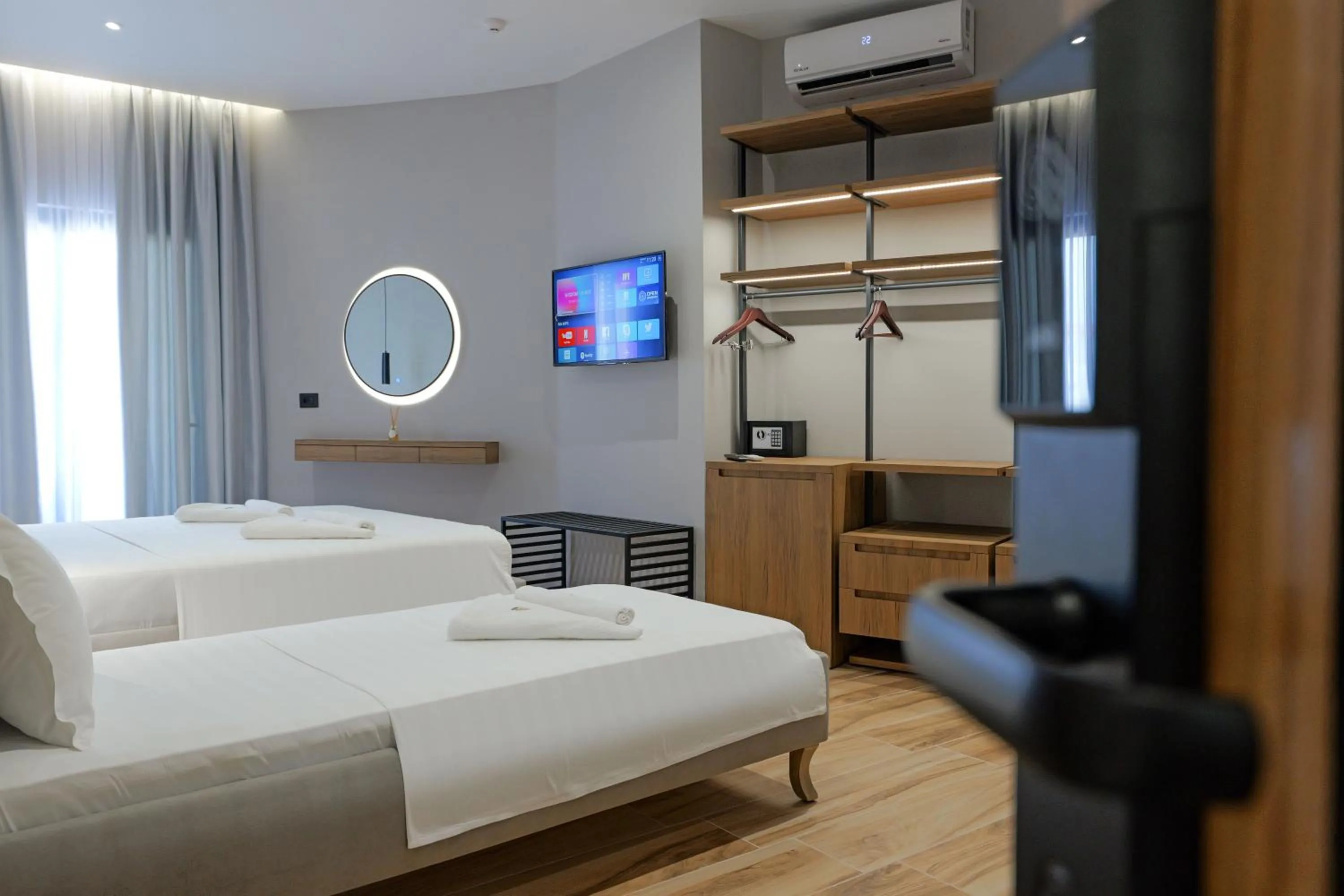 Bed in Hotel Kroi