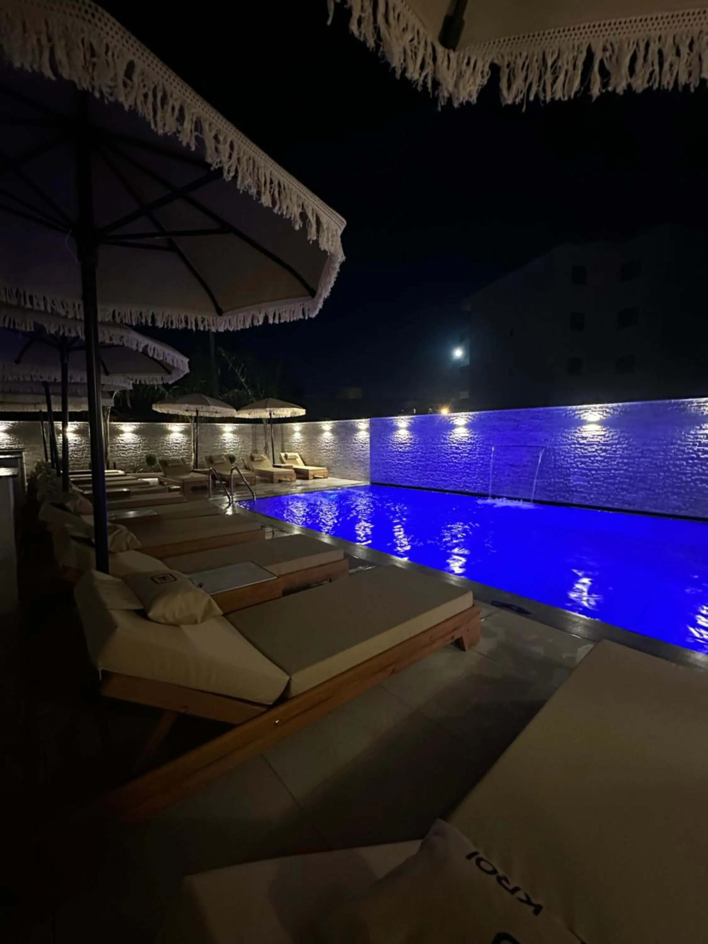 Pool view in Hotel Kroi