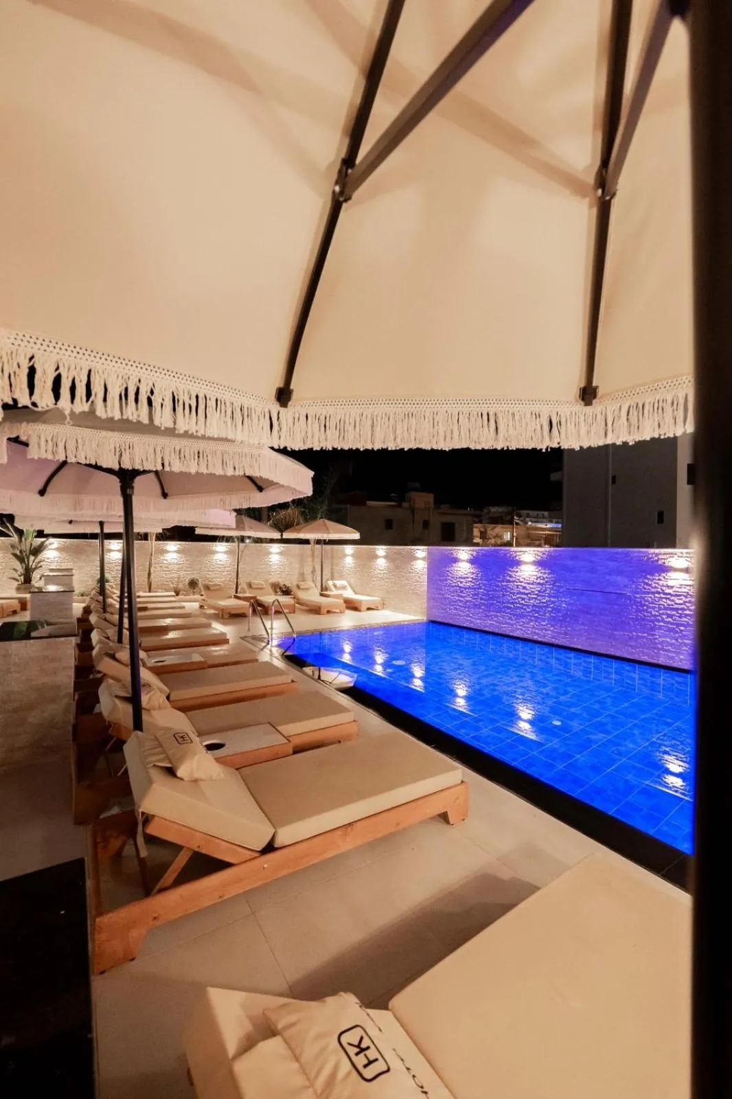 Pool view in Hotel Kroi