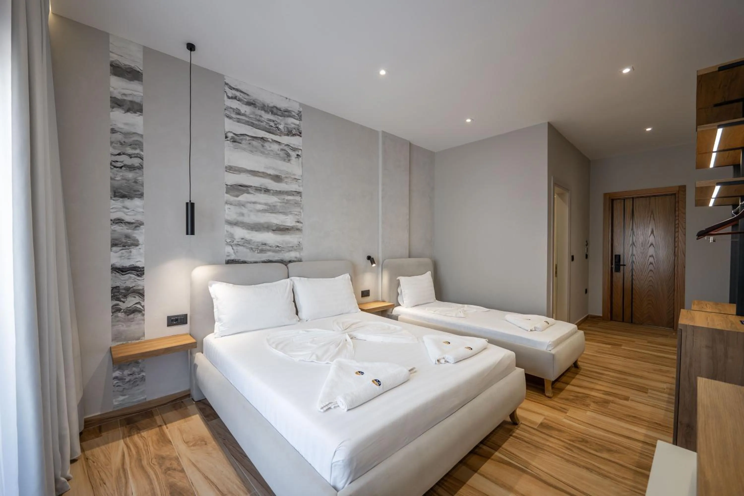 Photo of the whole room, Bed in Hotel Kroi