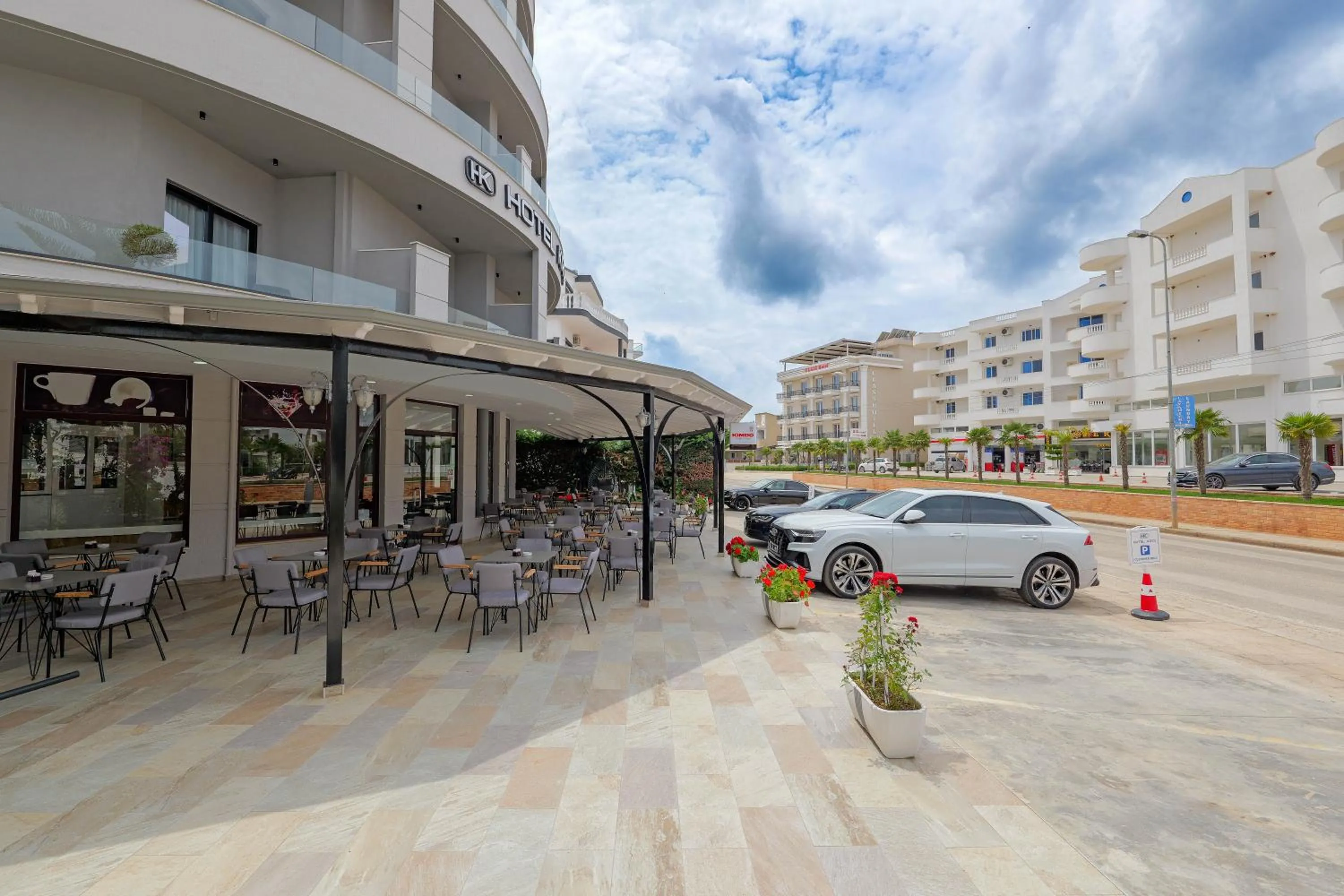 Property building in Hotel Kroi