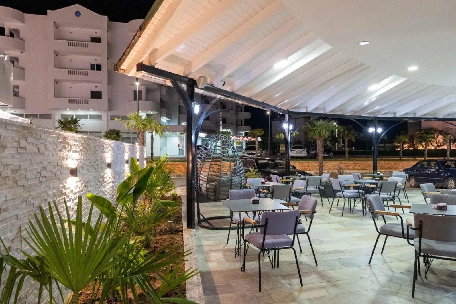 Property building in Hotel Kroi
