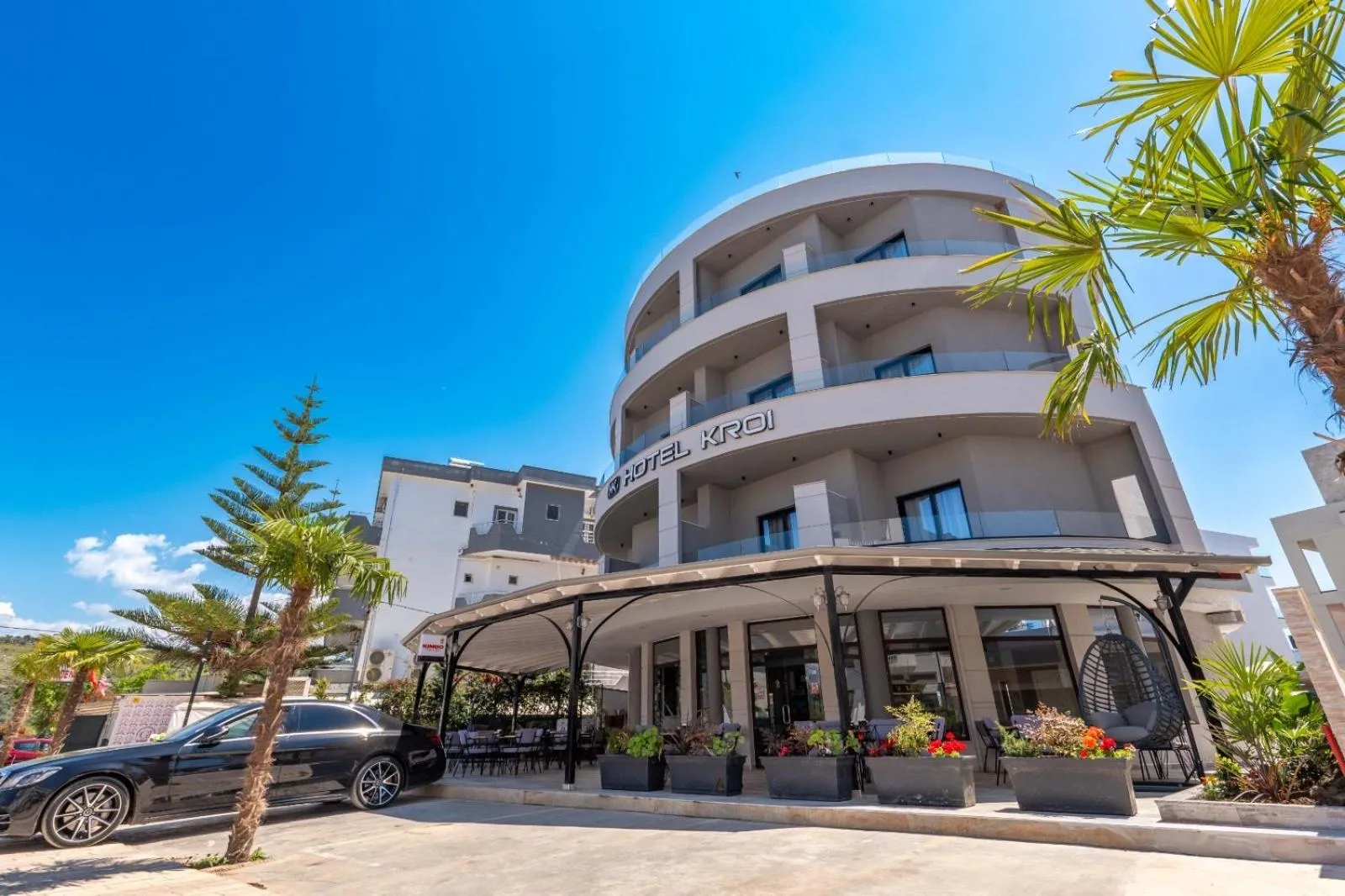 Property building in Hotel Kroi