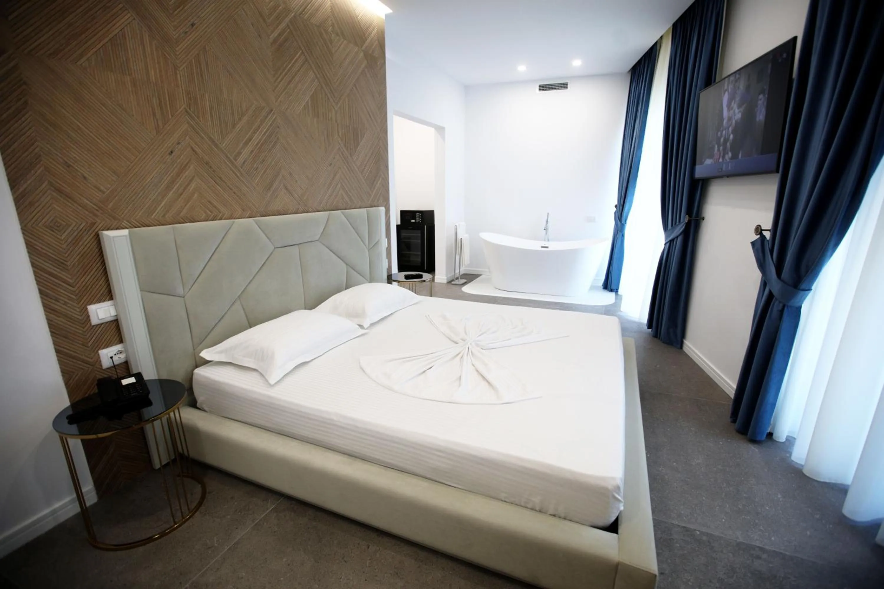 Bedroom, Bed in HH Boutique Hotel