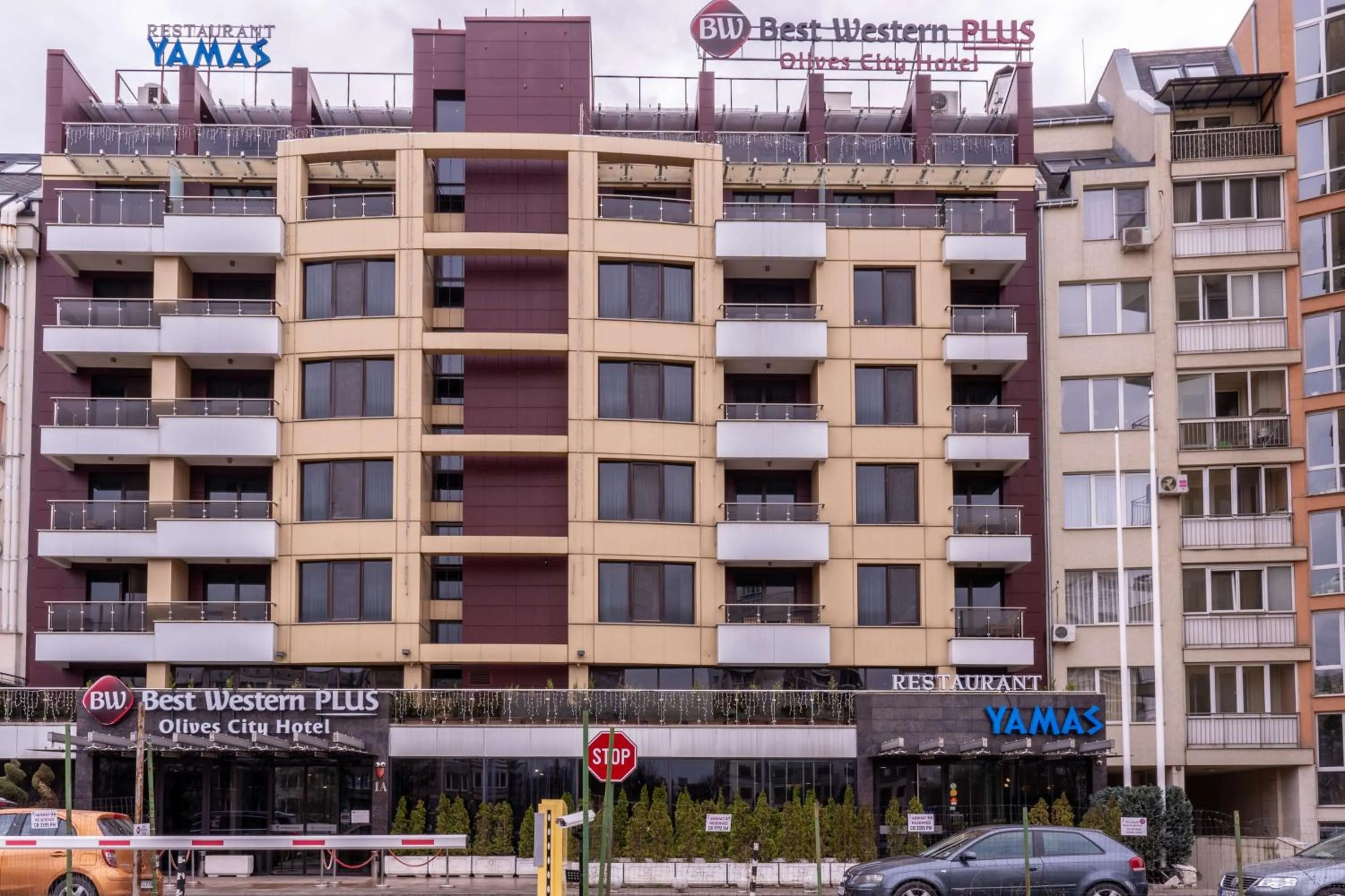 Property building in Best Western Plus Olives City Hotel - Free Pool & Parking