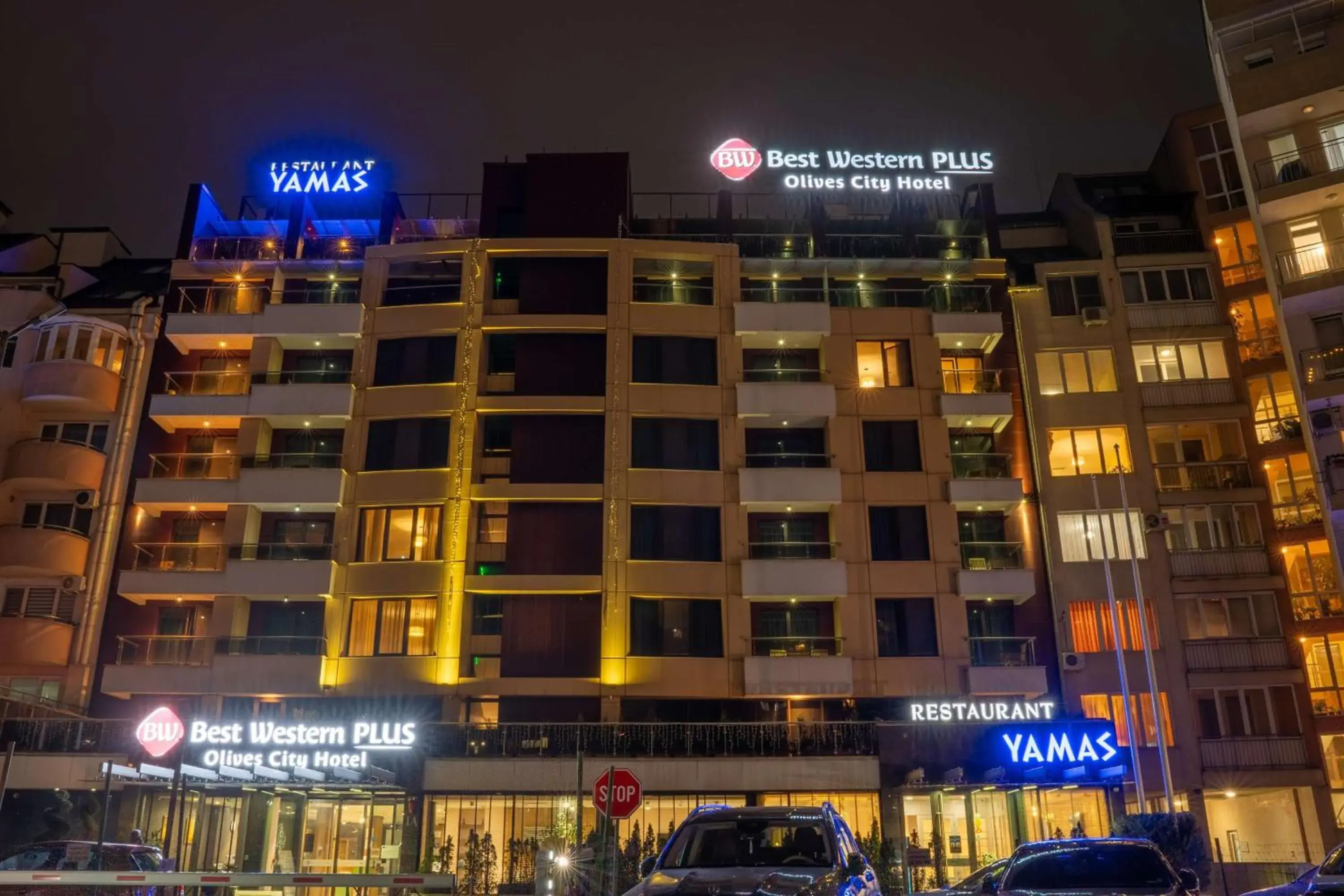 Property building in Best Western Plus Olives City Hotel - Free Pool & Parking Property building in Best Western Plus Olives City Hotel - Free Pool & Parking