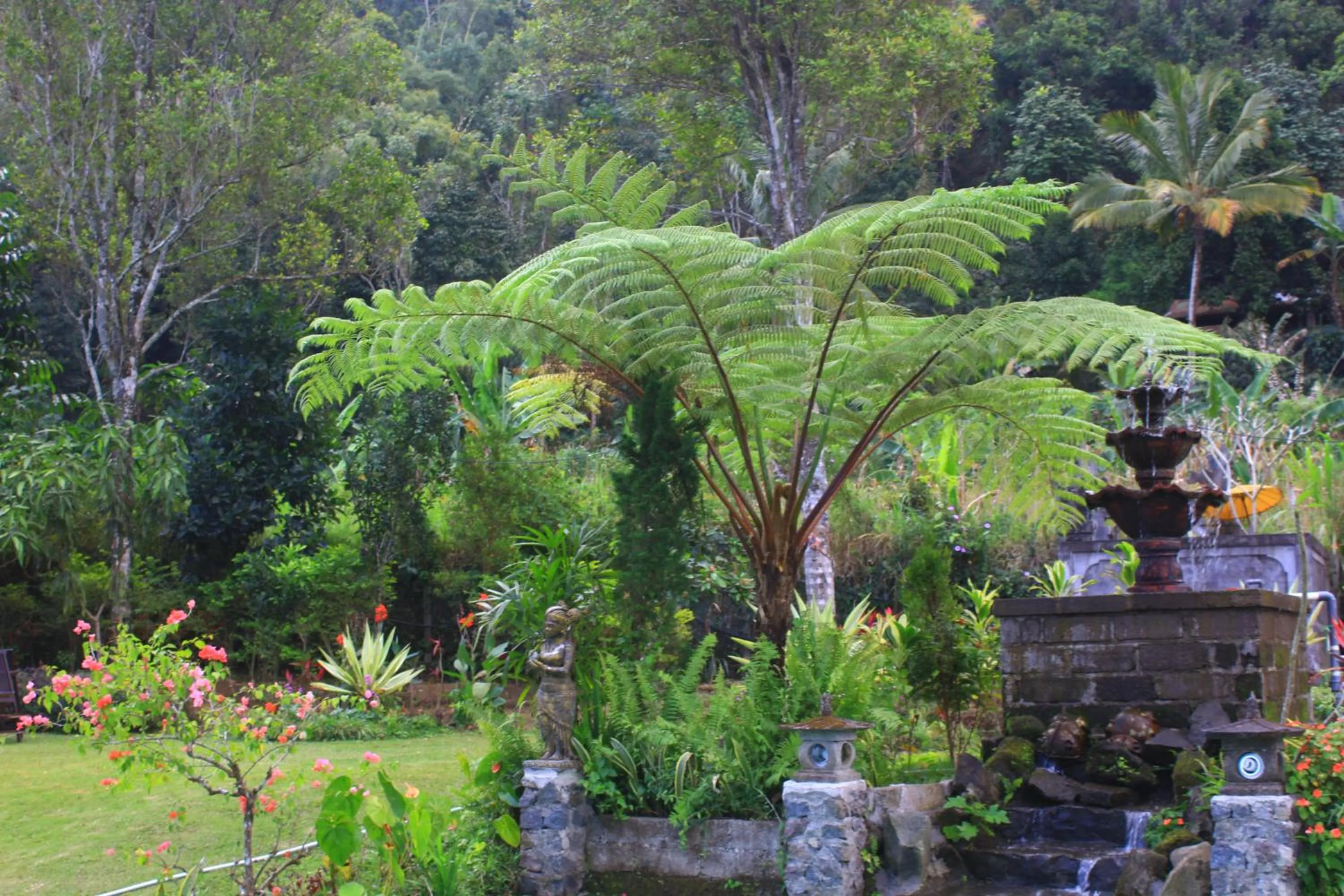 Garden view in Amartya Puri Green Cottages