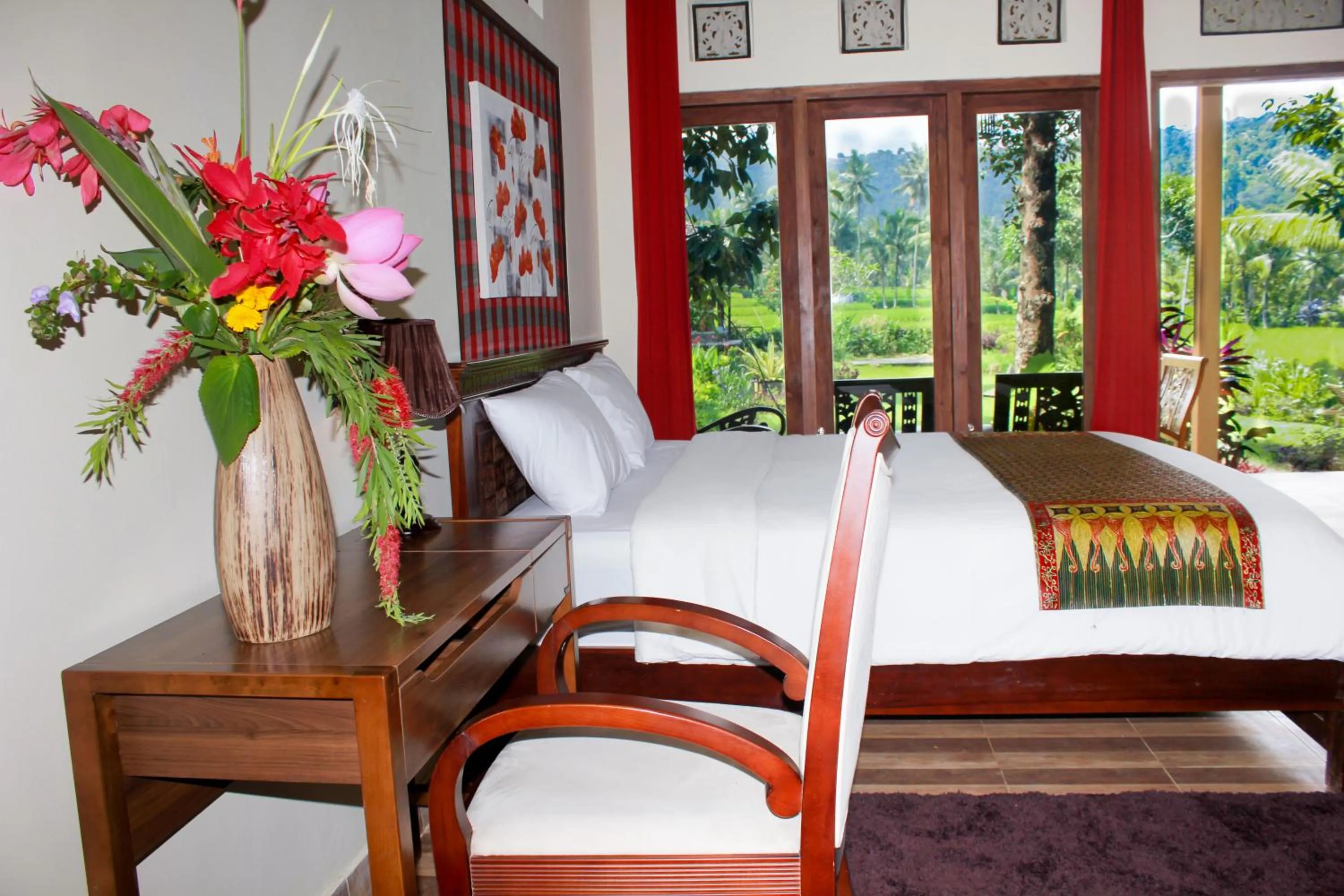 Bed in Amartya Puri Green Cottages