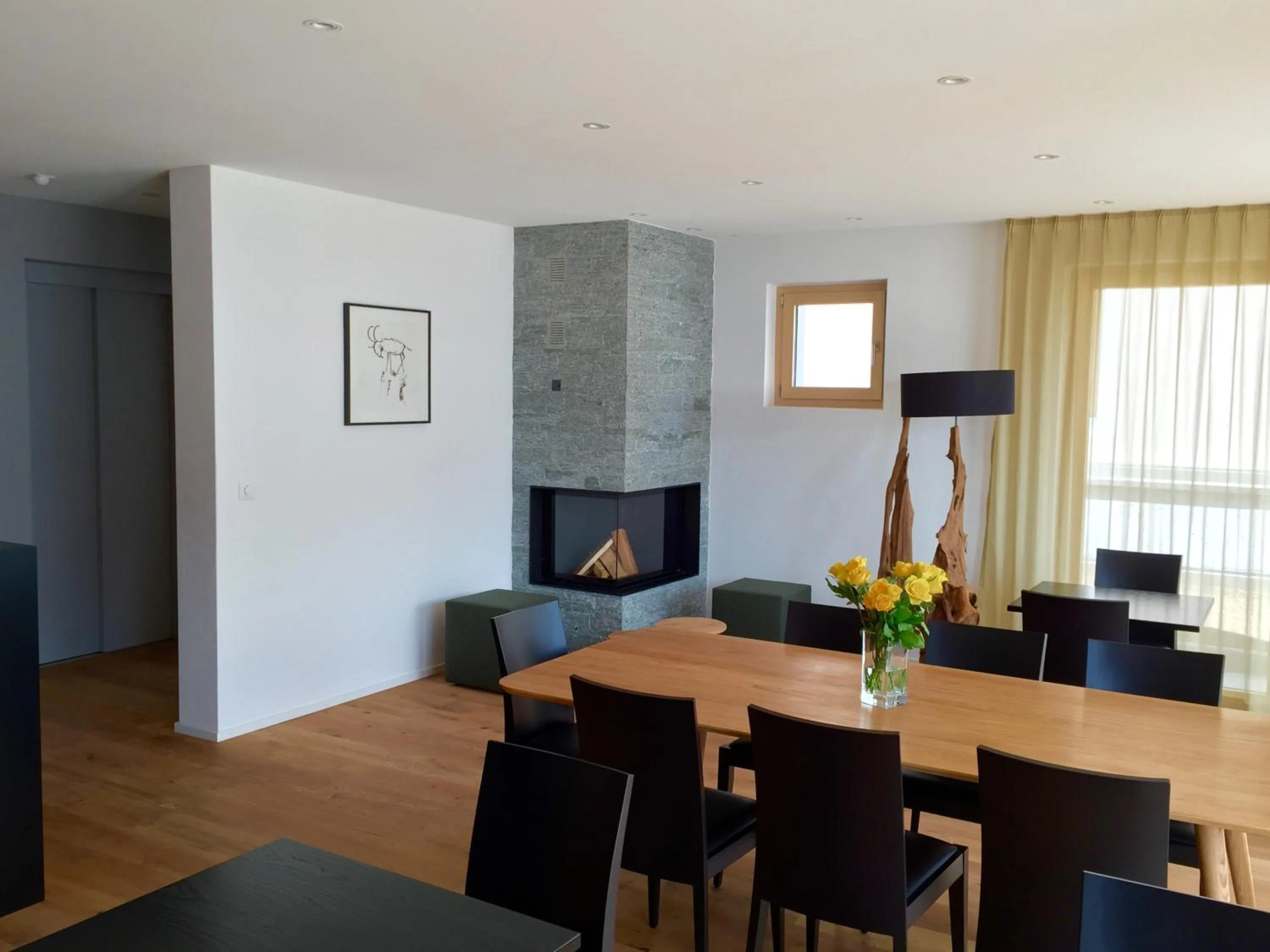 Restaurant/places to eat in Guarda Lodge