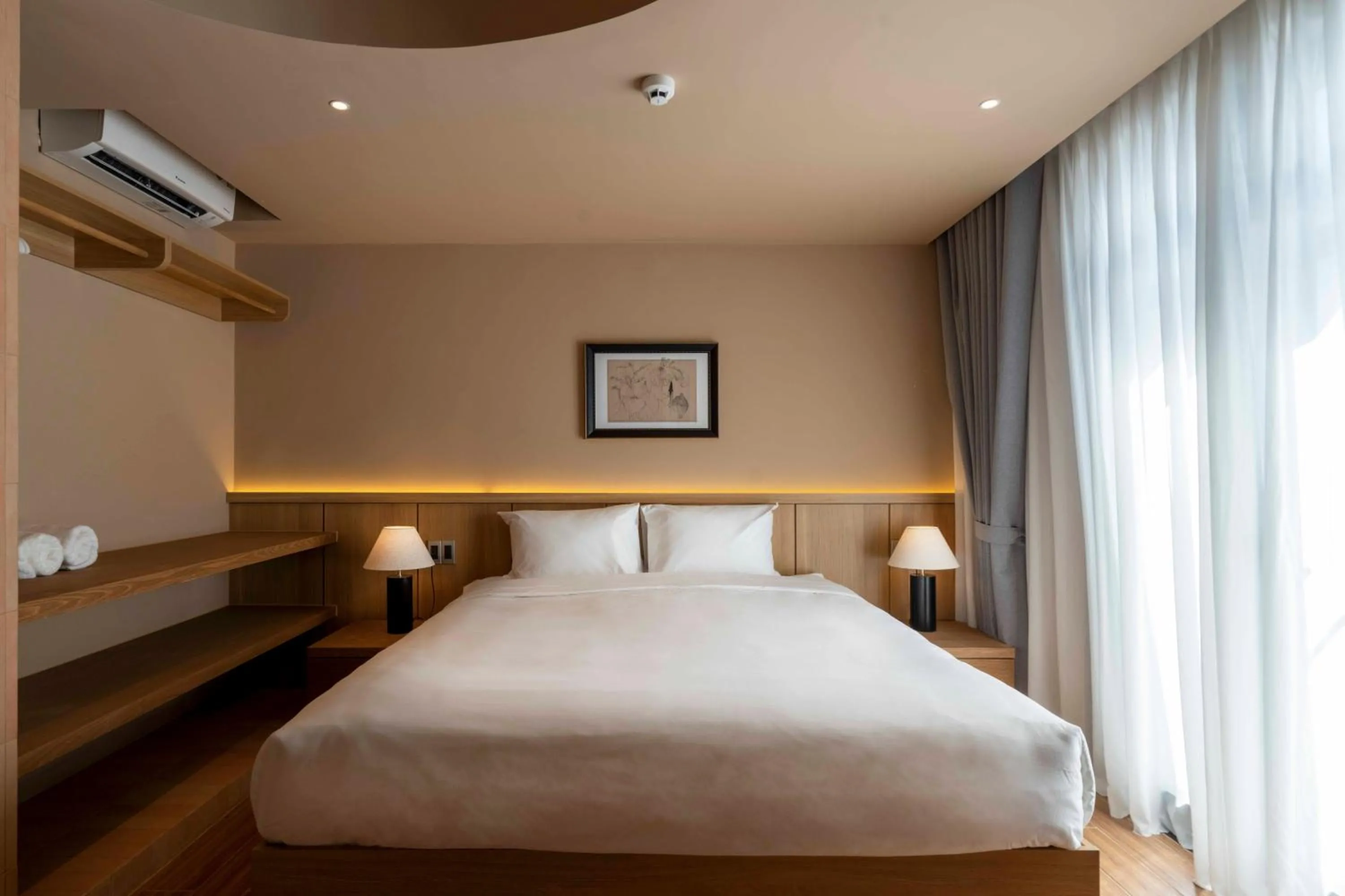 Photo of the whole room, Bed in DP Hotel