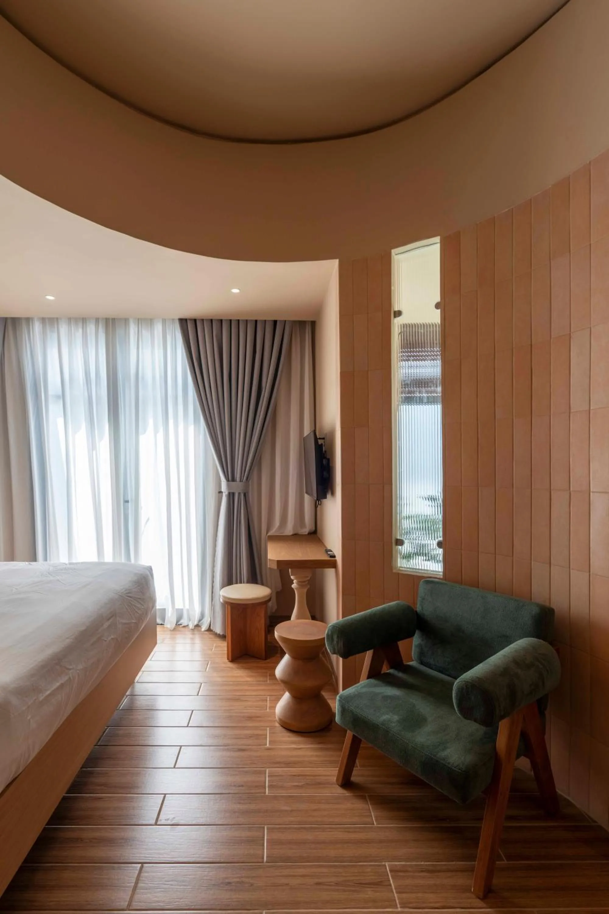 Bed in DP Hotel