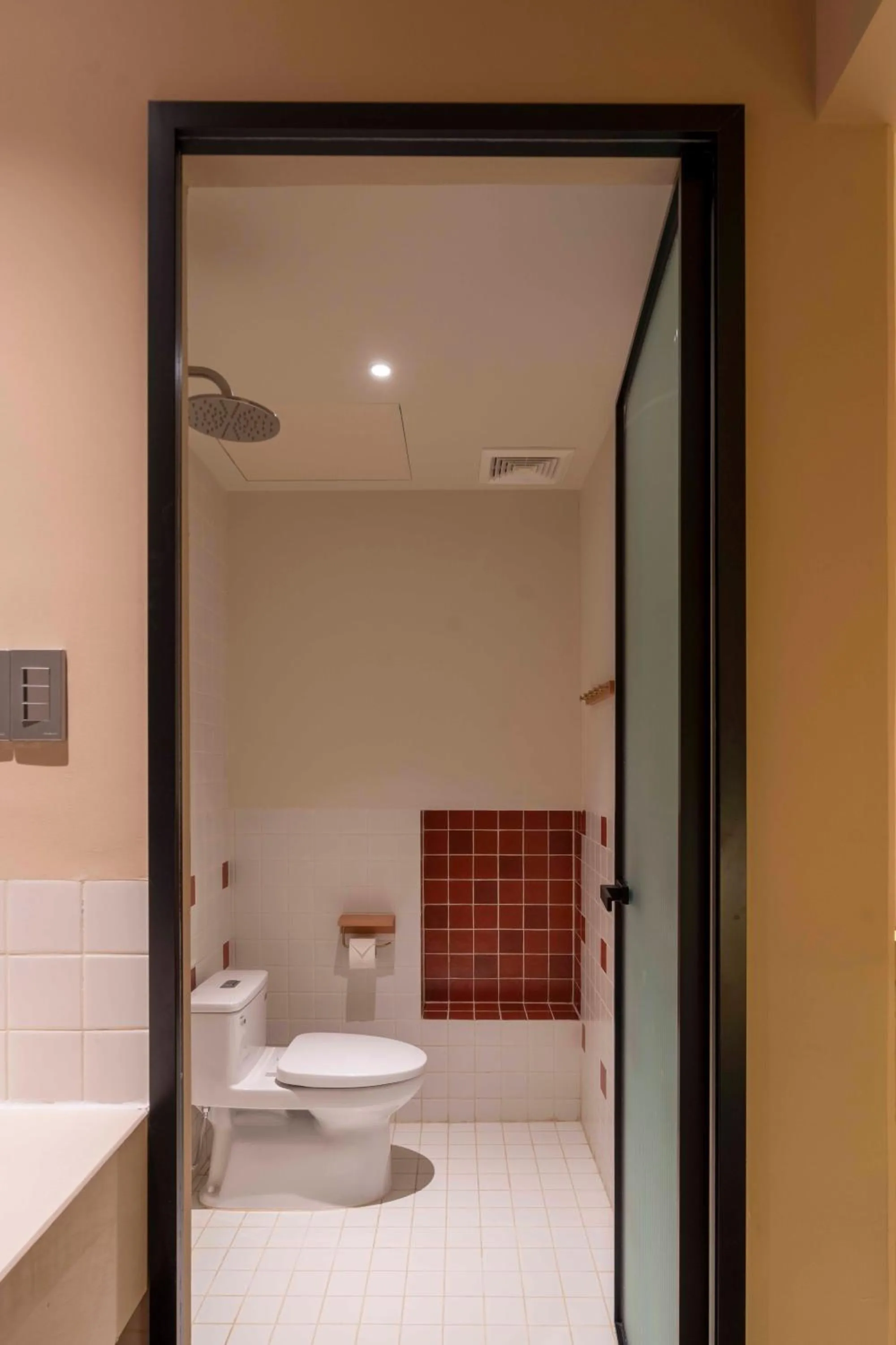 Shower in DP Hotel