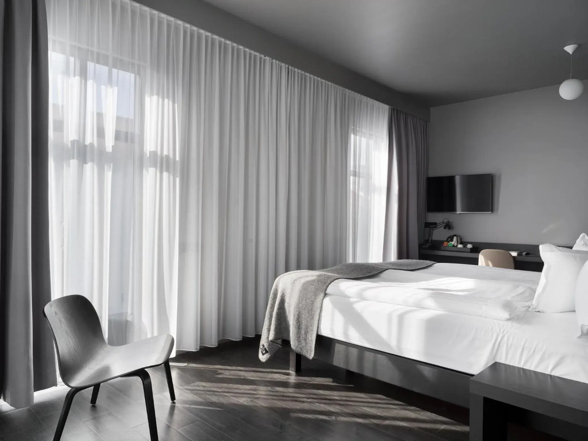 Bedroom, Bed in Skuggi Hotel by Keahotels Bedroom, Bed in Skuggi Hotel by Keahotels